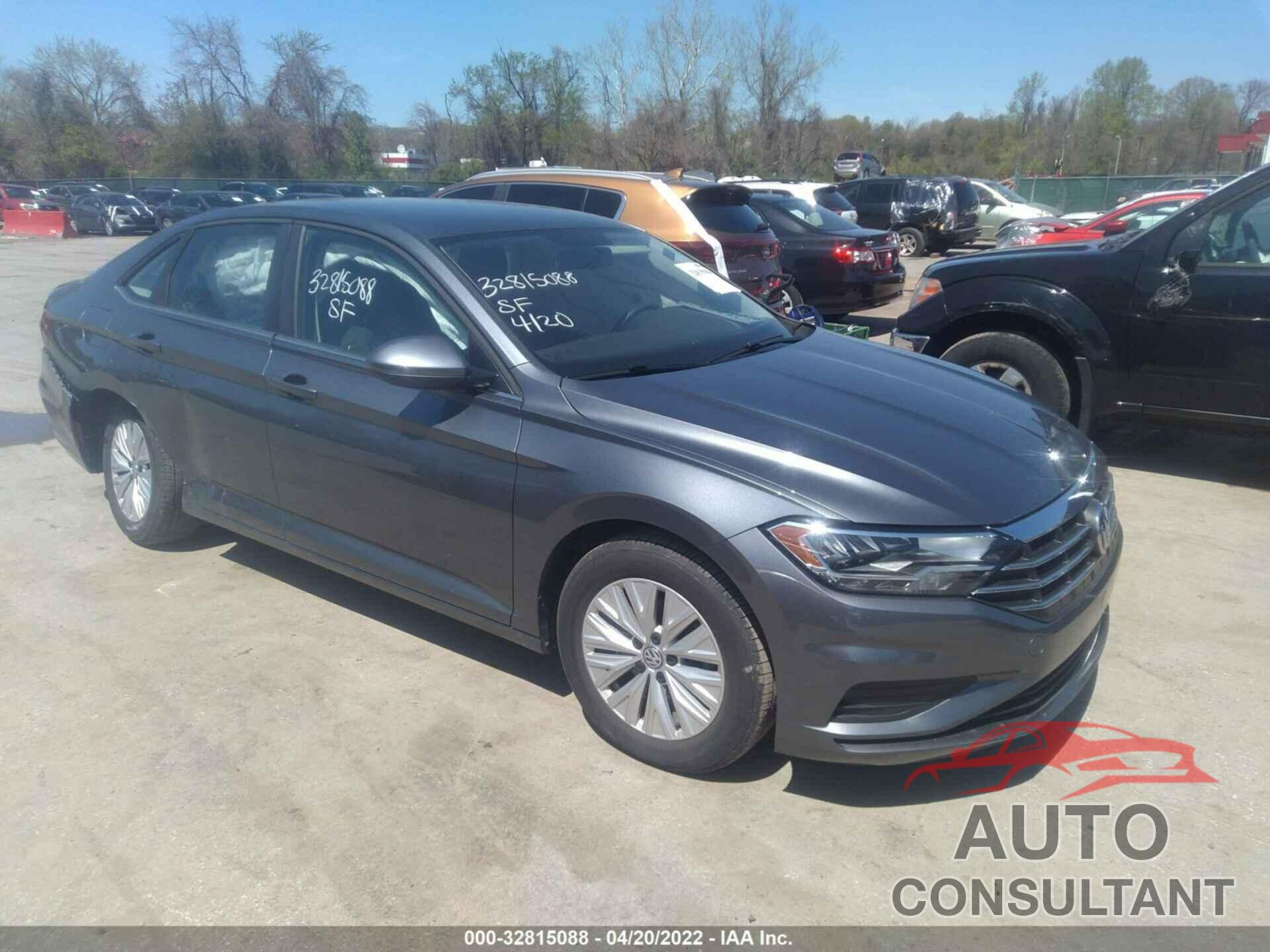 VOLKSWAGEN JETTA 2020 - 3VWN57BU8LM048778