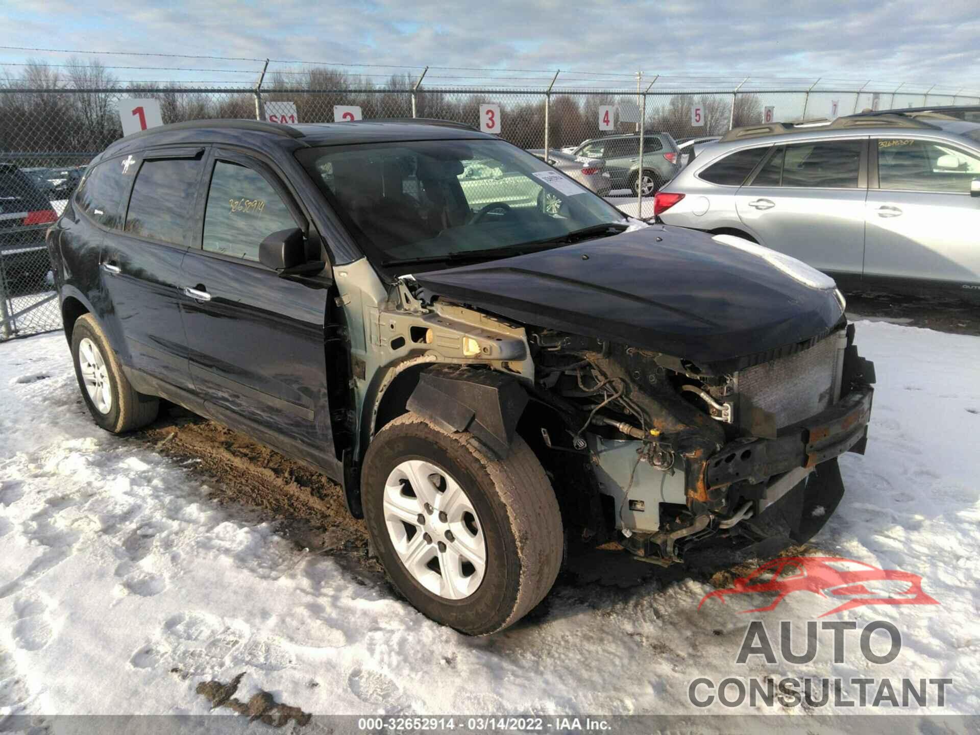 CHEVROLET TRAVERSE 2017 - 1GNKVFED6HJ108032