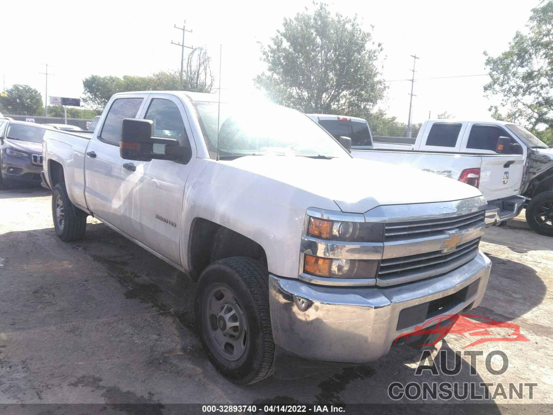 CHEVROLET SILVERADO 2500HD 2018 - 1GC1CUEG7JF246728