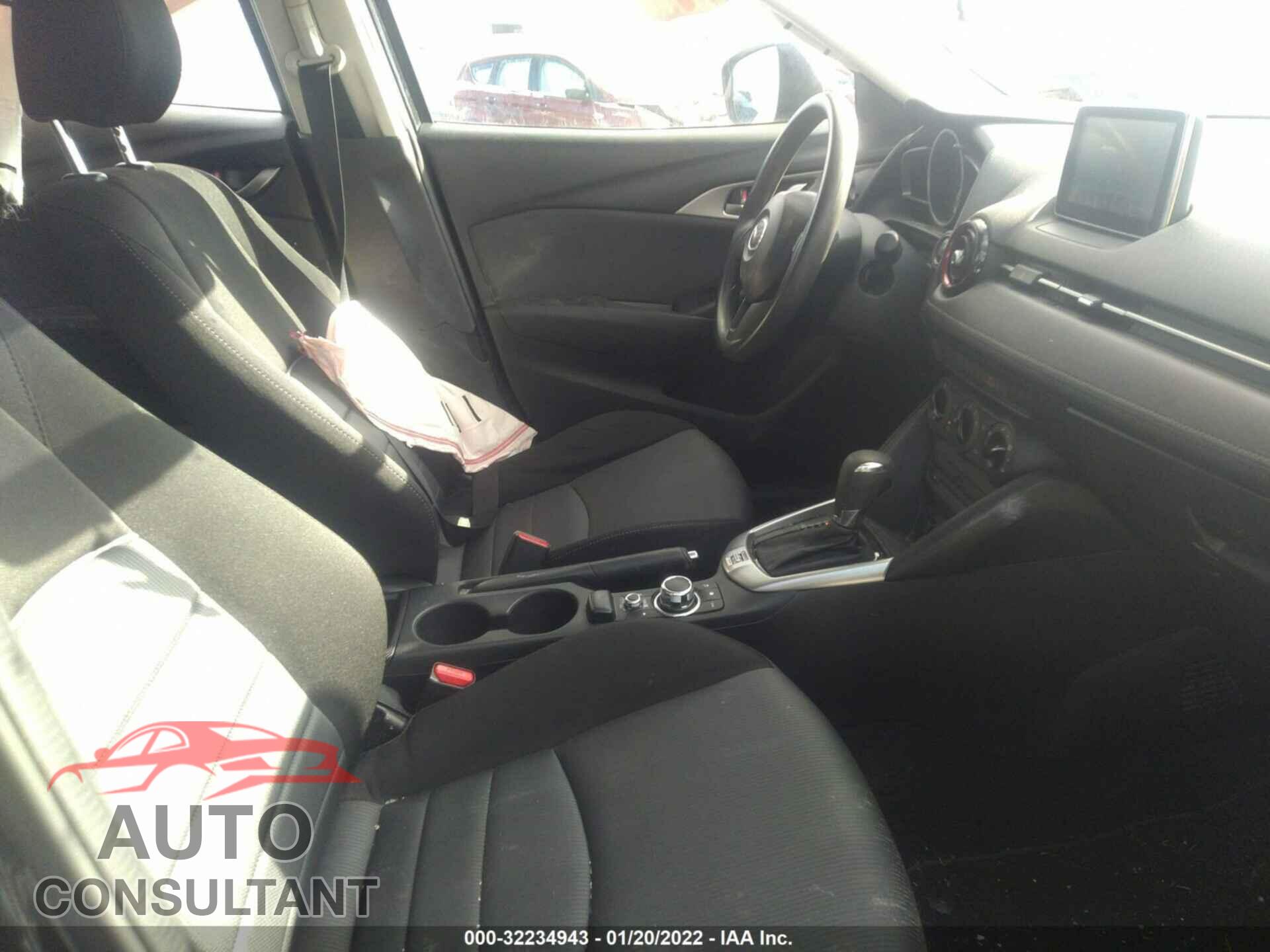 MAZDA CX-3 2017 - JM1DKFB75H0176885