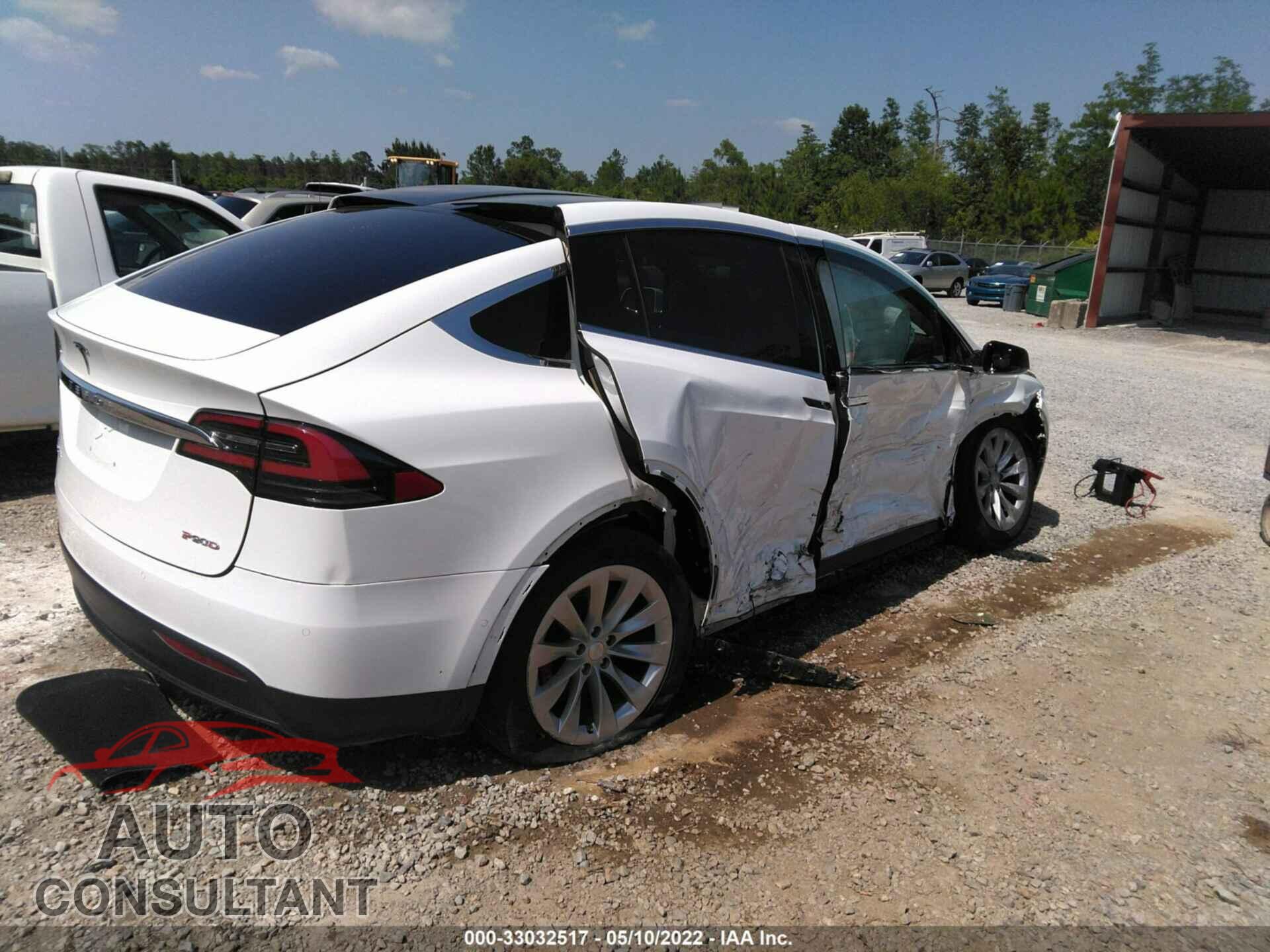 TESLA MODEL X 2017 - 5YJXCDE48HF000818