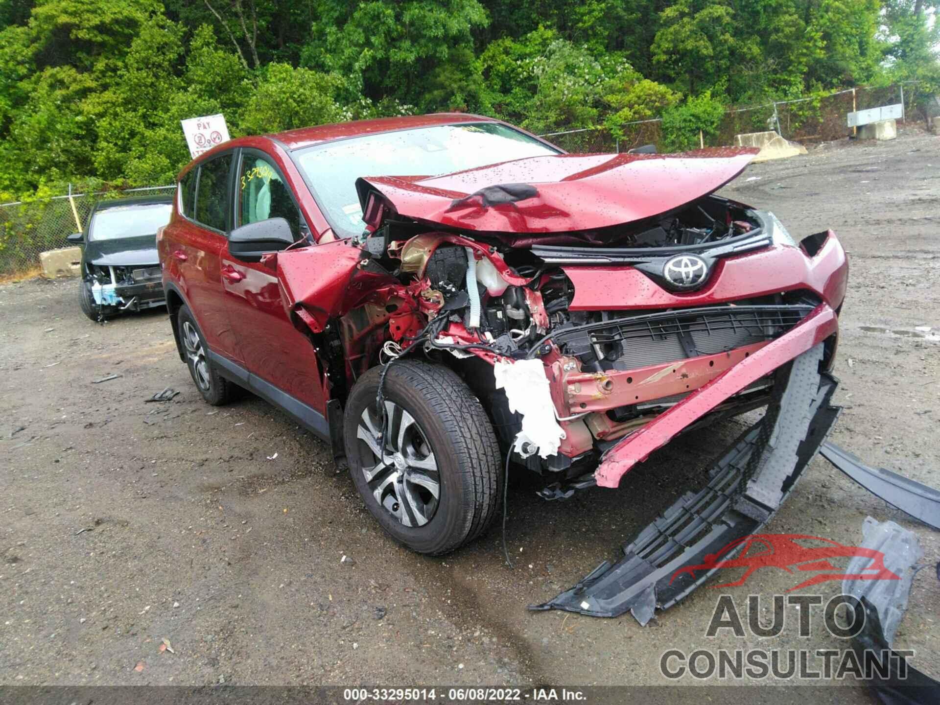 TOYOTA RAV4 2018 - 2T3BFREV0JW826909
