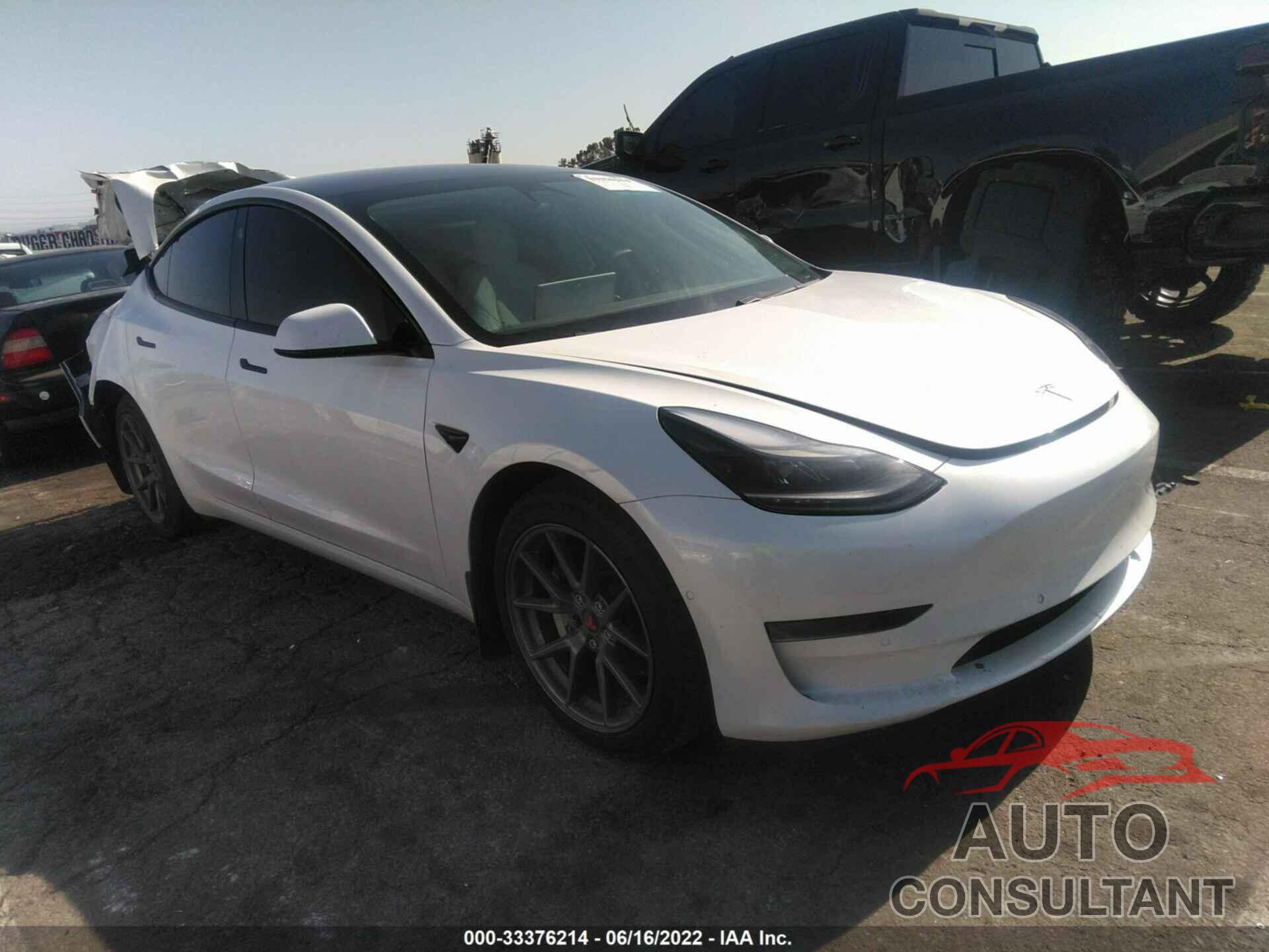 TESLA MODEL 3 2021 - 5YJ3E1EA4MF018935