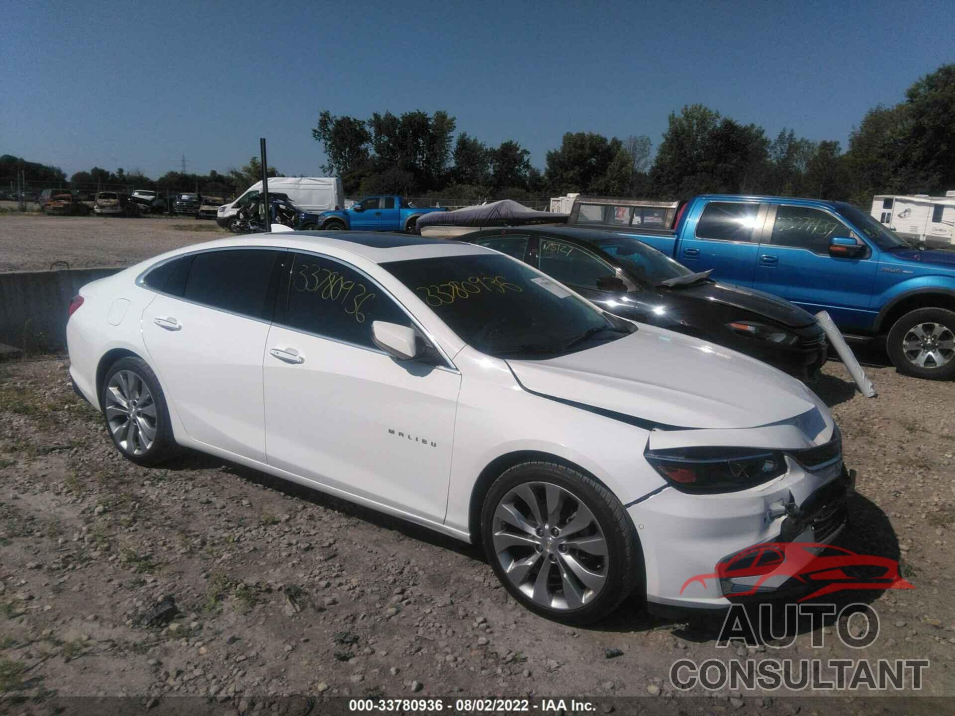 CHEVROLET MALIBU 2018 - 1G1ZE5SX5JF251233