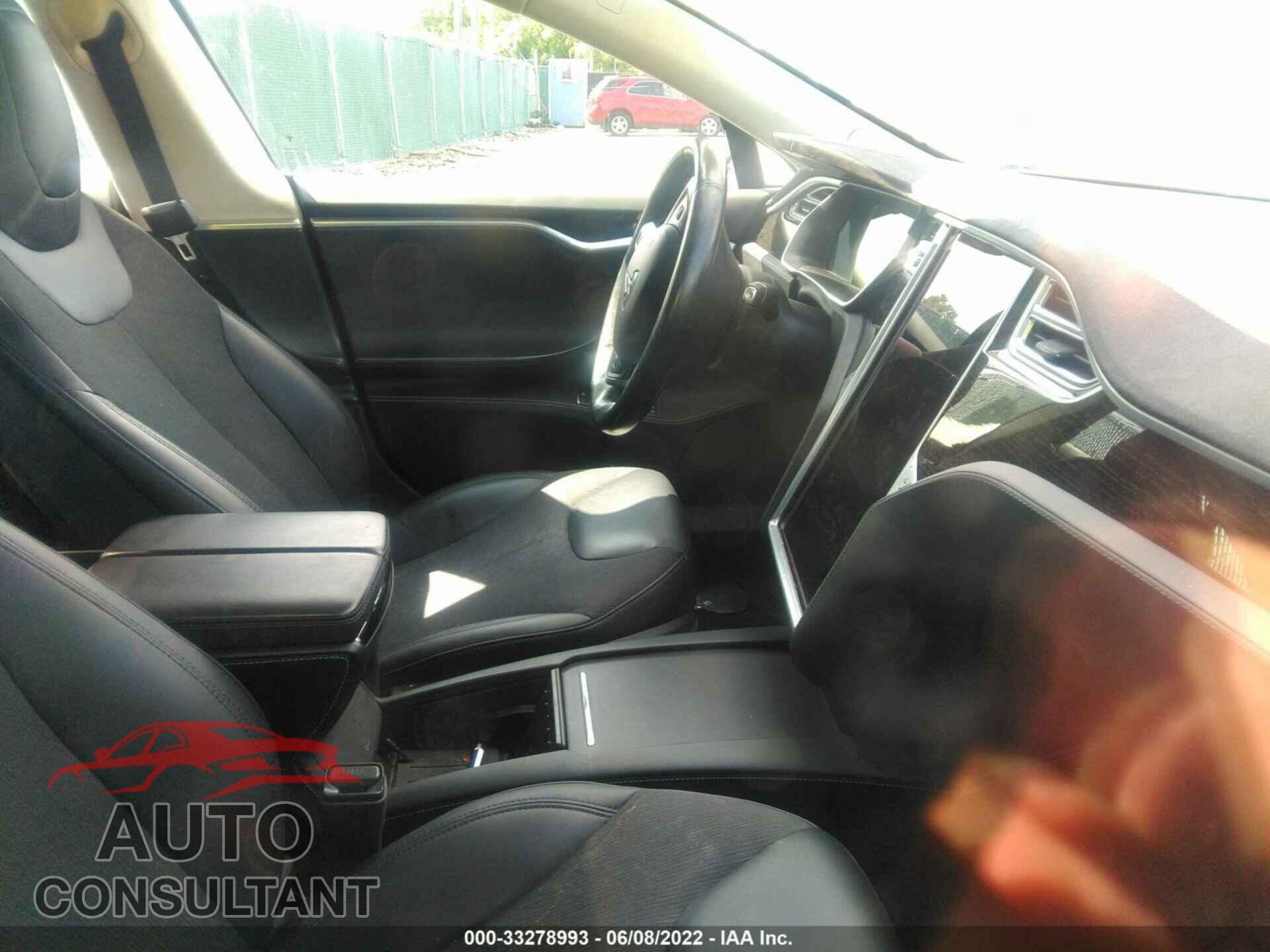 TESLA MODEL S 2016 - 5YJSA1E24GF172775