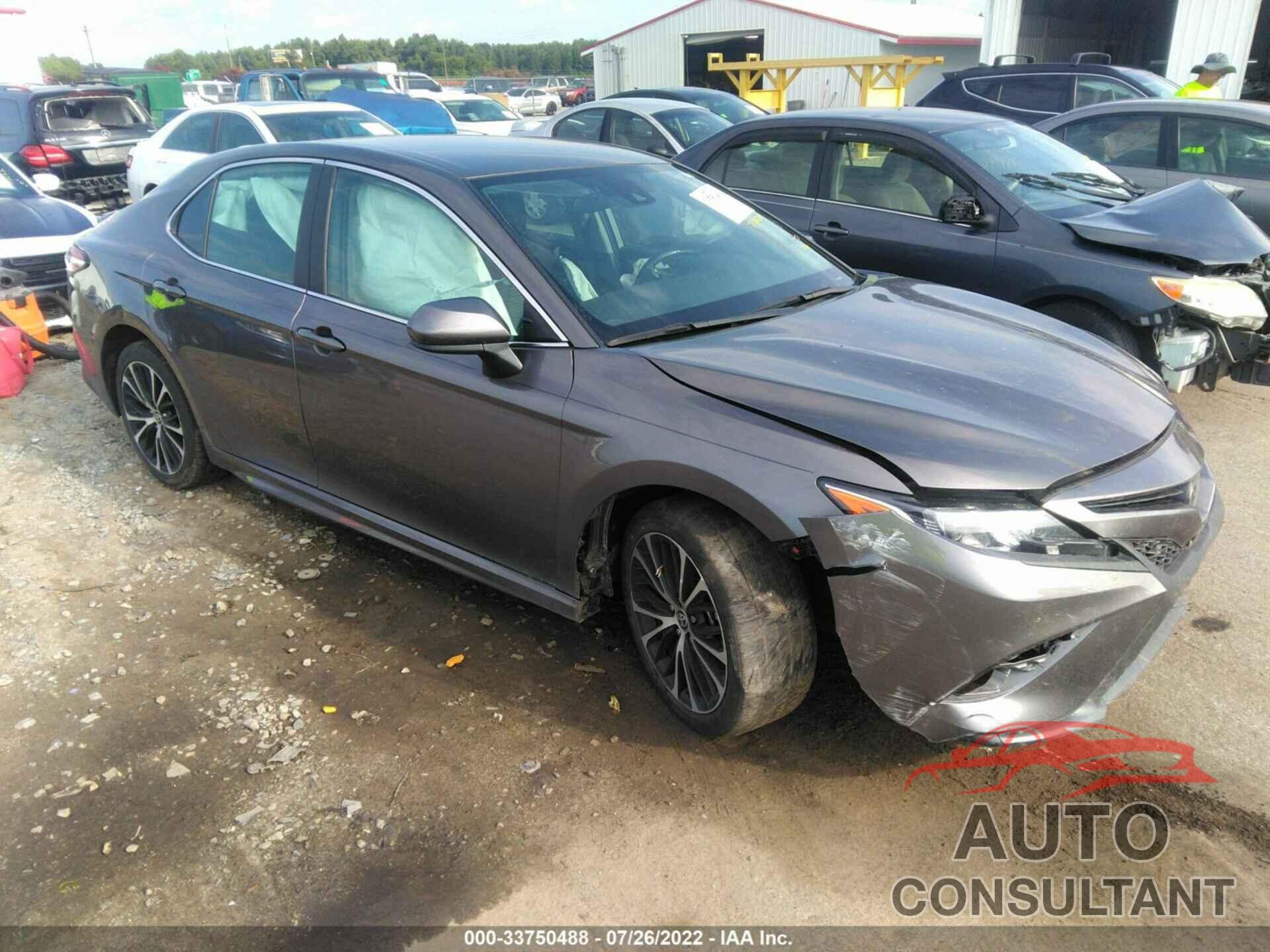 TOYOTA CAMRY 2020 - 4T1G11AK1LU504471
