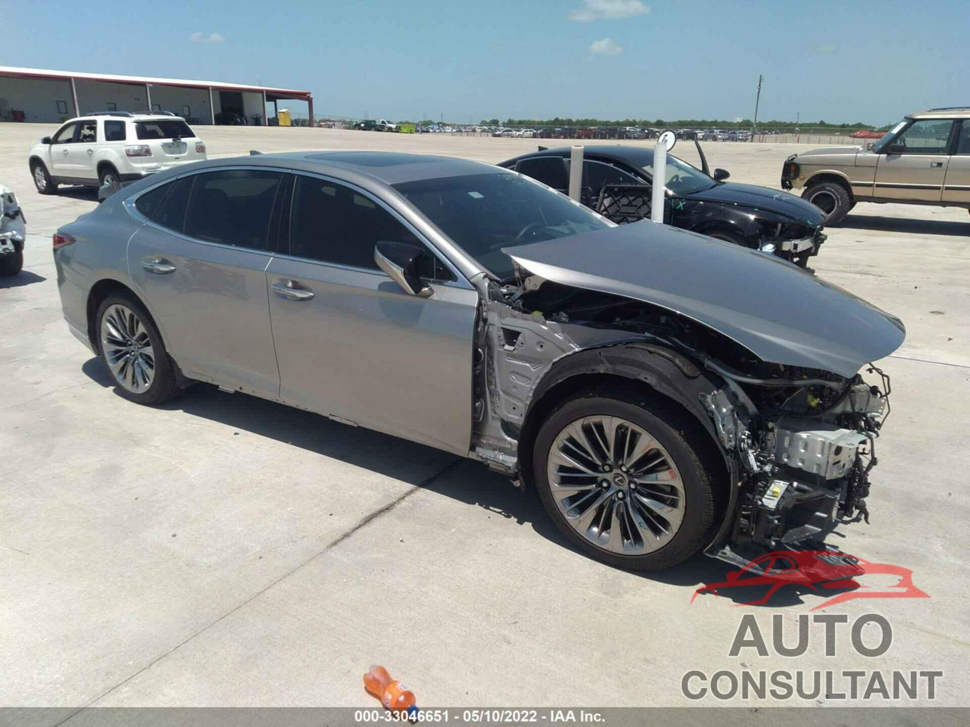 LEXUS LS 2021 - JTHD51FF8M5015499