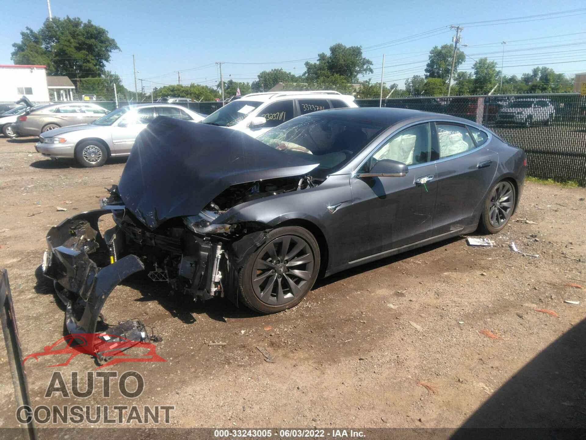 TESLA MODEL S 2020 - 5YJSA1E29LF392293