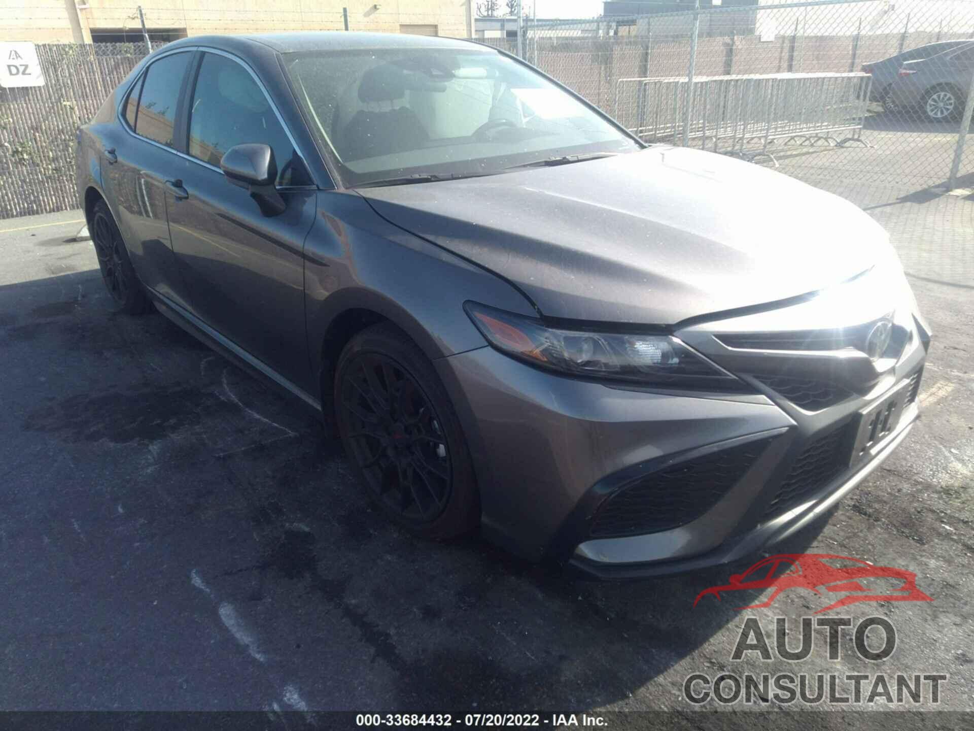 TOYOTA CAMRY 2021 - 4T1G11AK1MU547175