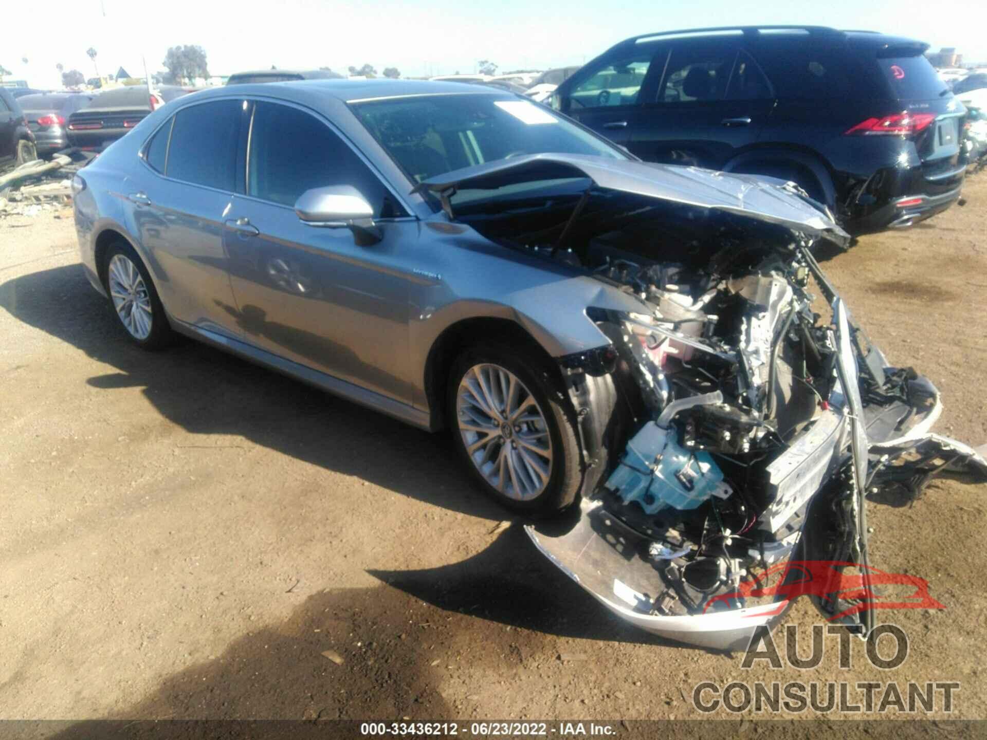 TOYOTA CAMRY 2020 - 4T1F31AKXLU529939