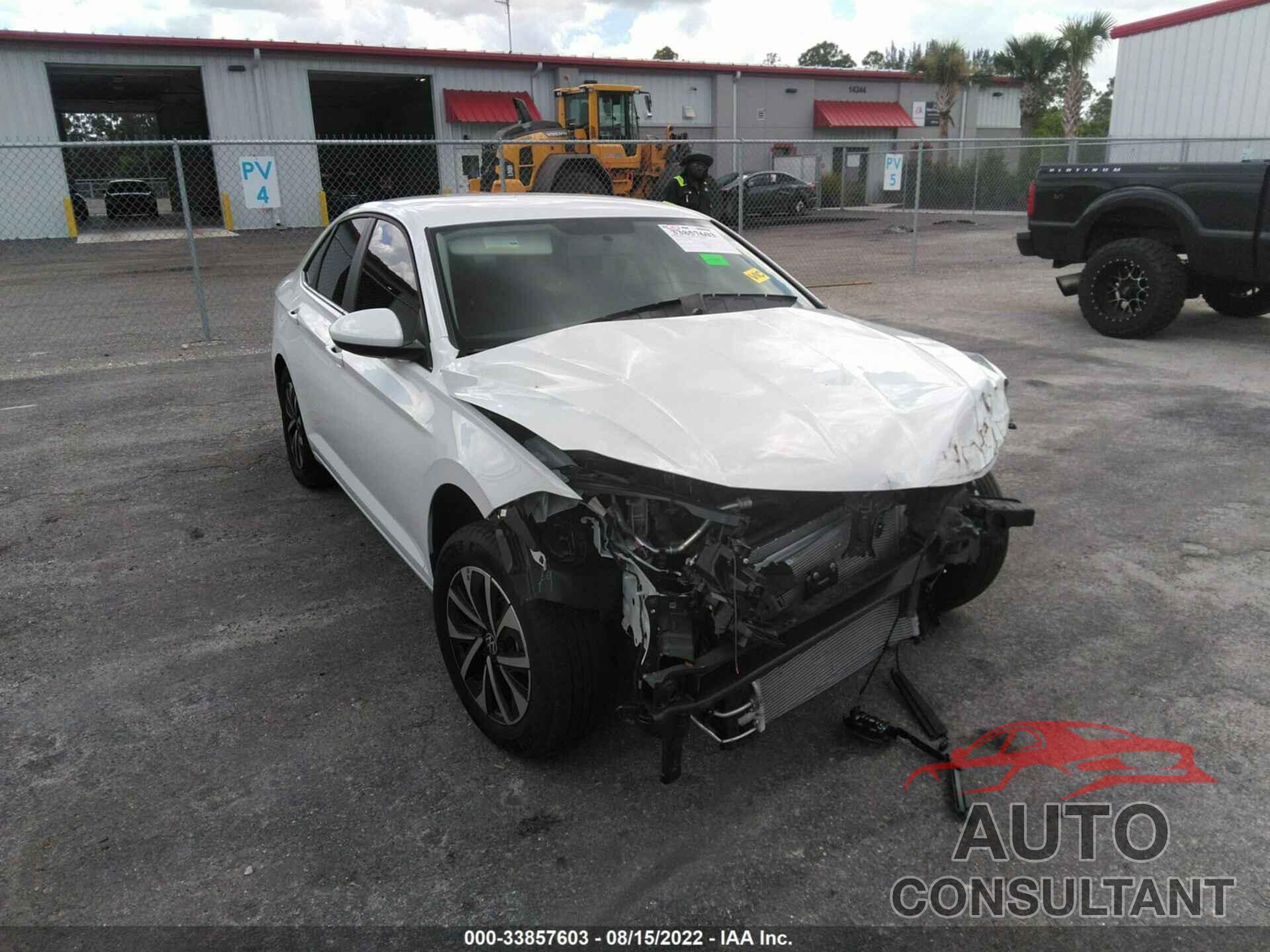 VOLKSWAGEN JETTA 2022 - 3VWCM7BU4NM000711