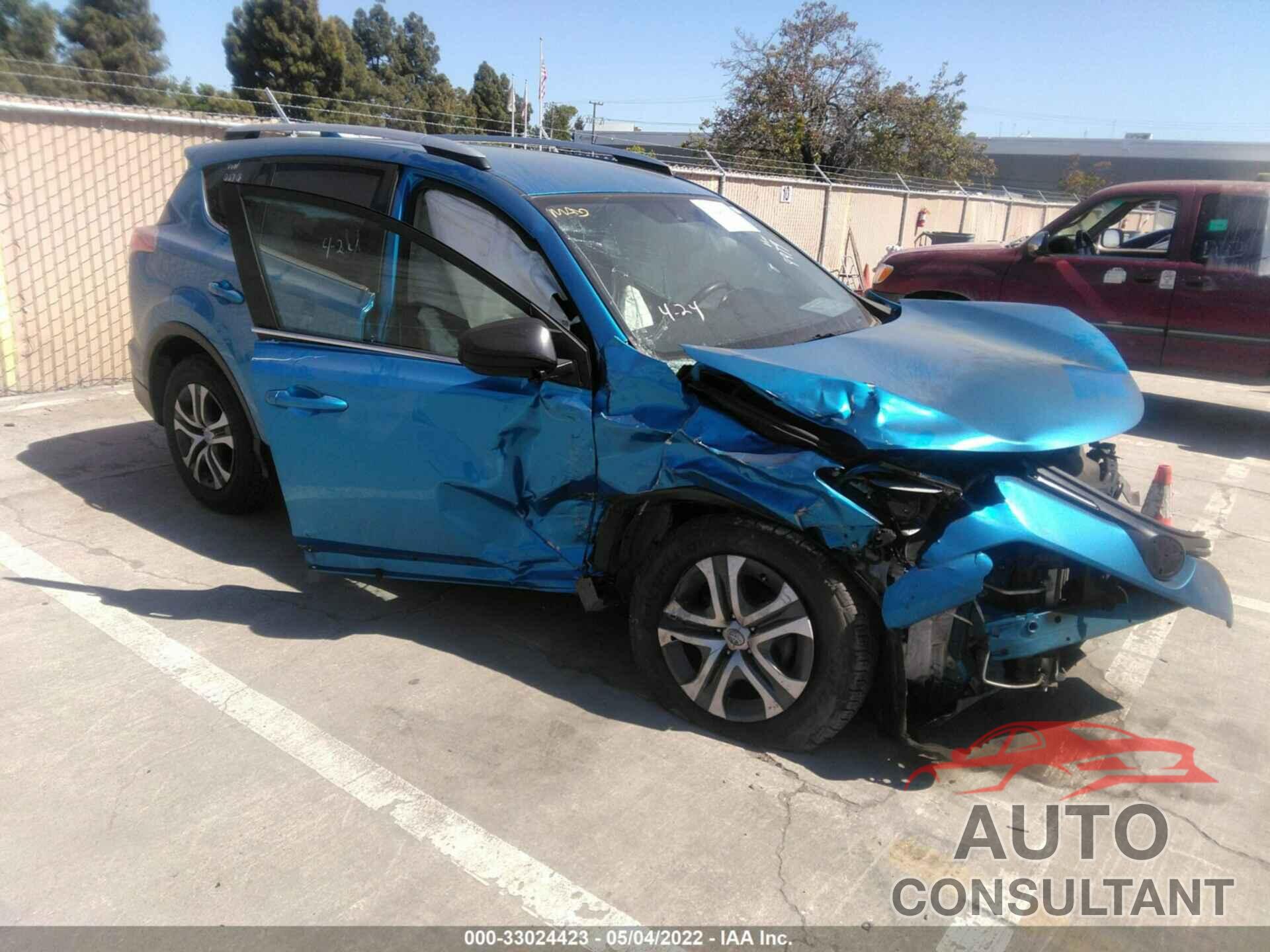 TOYOTA RAV4 2016 - JTMZFREV2GJ079979