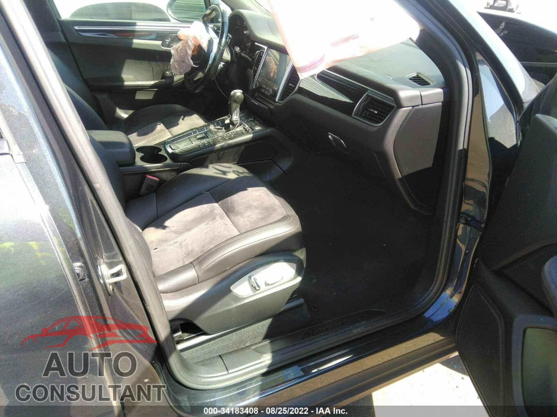 PORSCHE MACAN 2018 - WP1AA2A50JLB03019