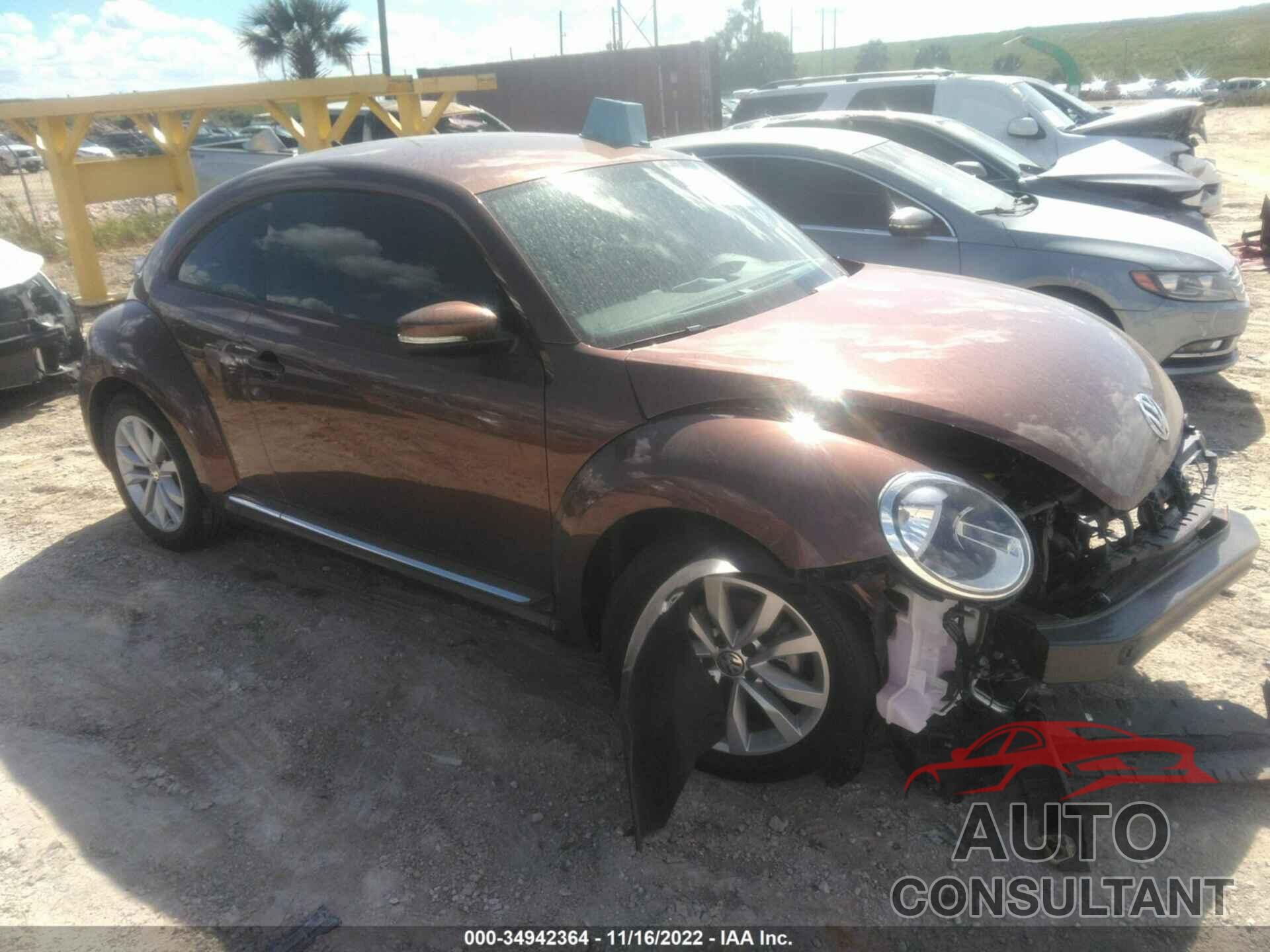 VOLKSWAGEN BEETLE 2017 - 3VWF17ATXHM630140