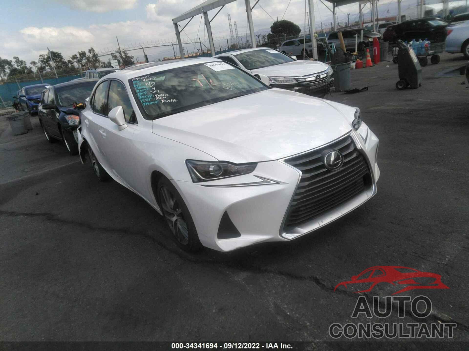 LEXUS IS 2020 - JTHAA1D21L5104182