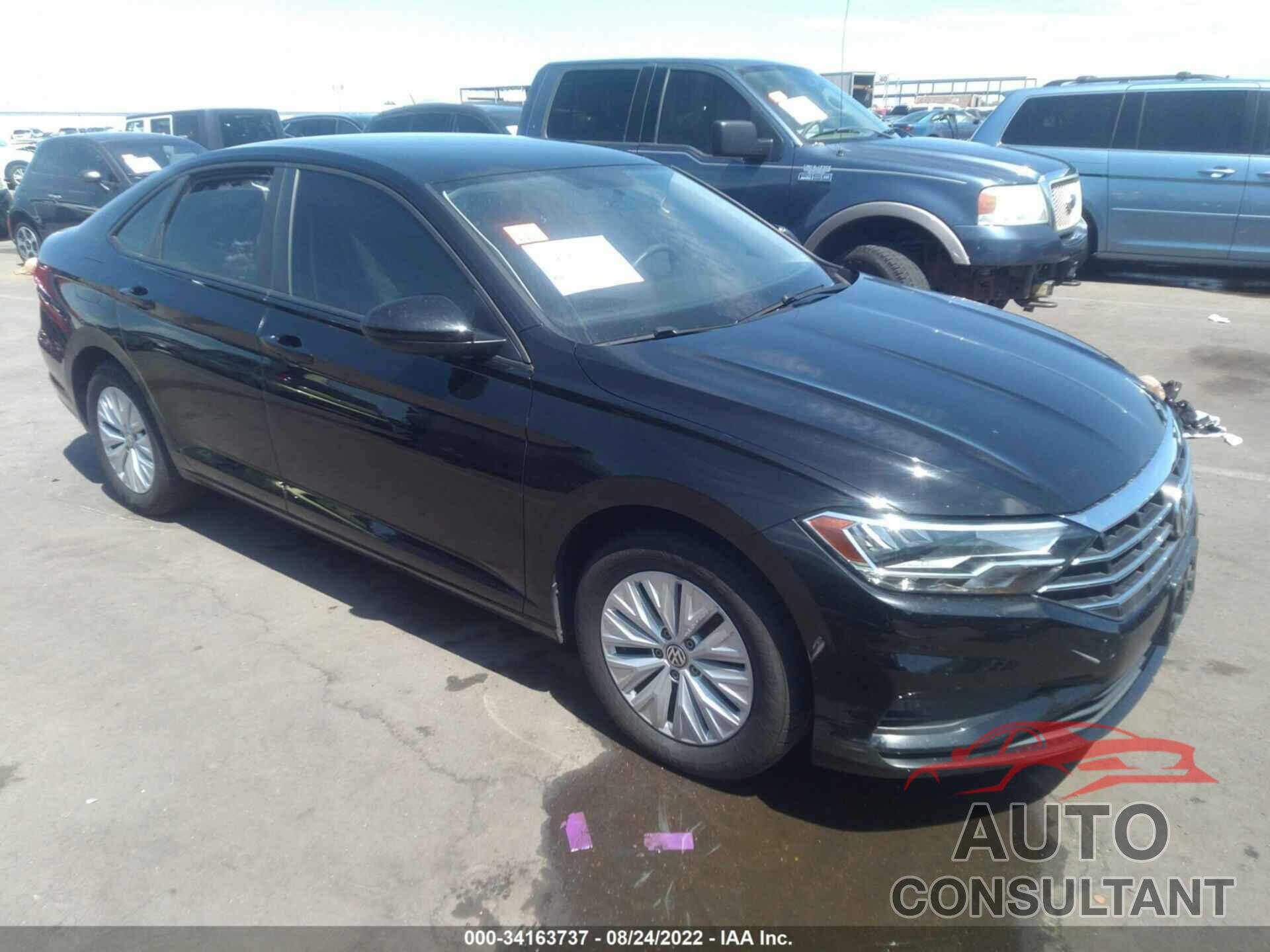 VOLKSWAGEN JETTA 2019 - 3VWC57BU4KM053983