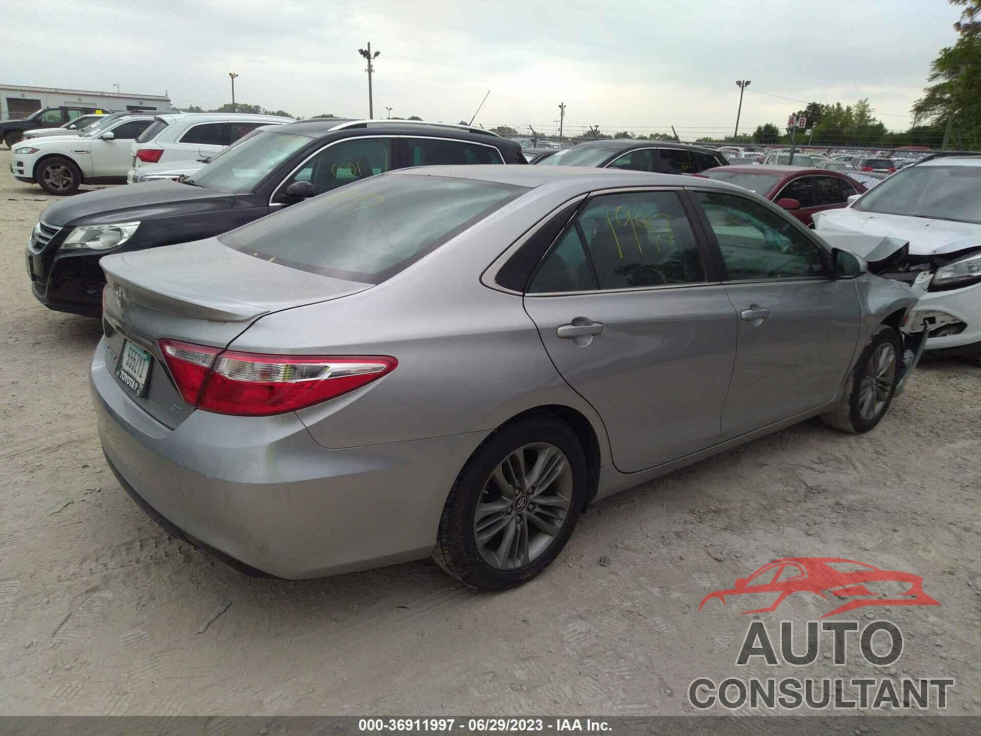 TOYOTA CAMRY 2016 - 4T1BF1FK5GU583055