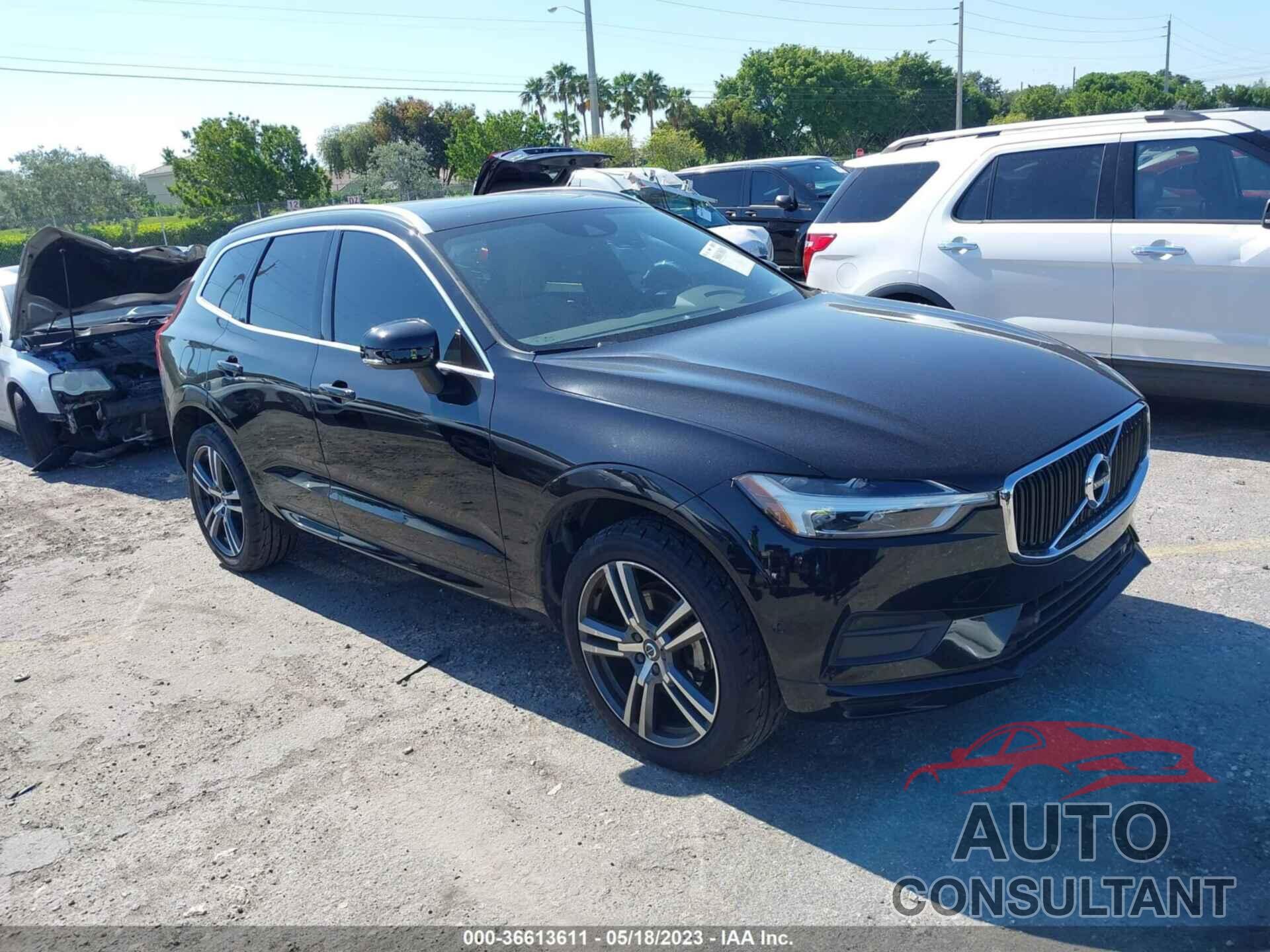 VOLVO XC60 2018 - YV4102RK3J1039498