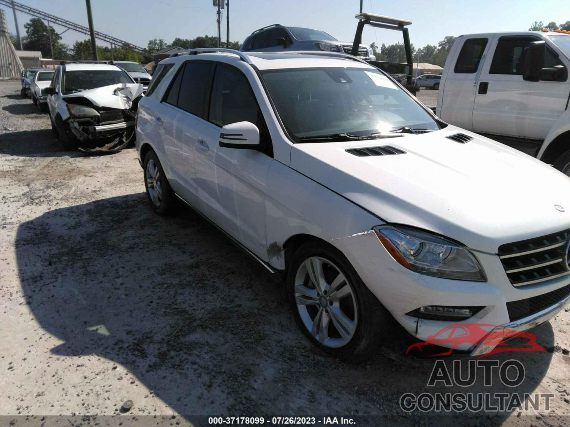 MERCEDES-BENZ ML 350 2015 - 4JGDA5JB3FA608685