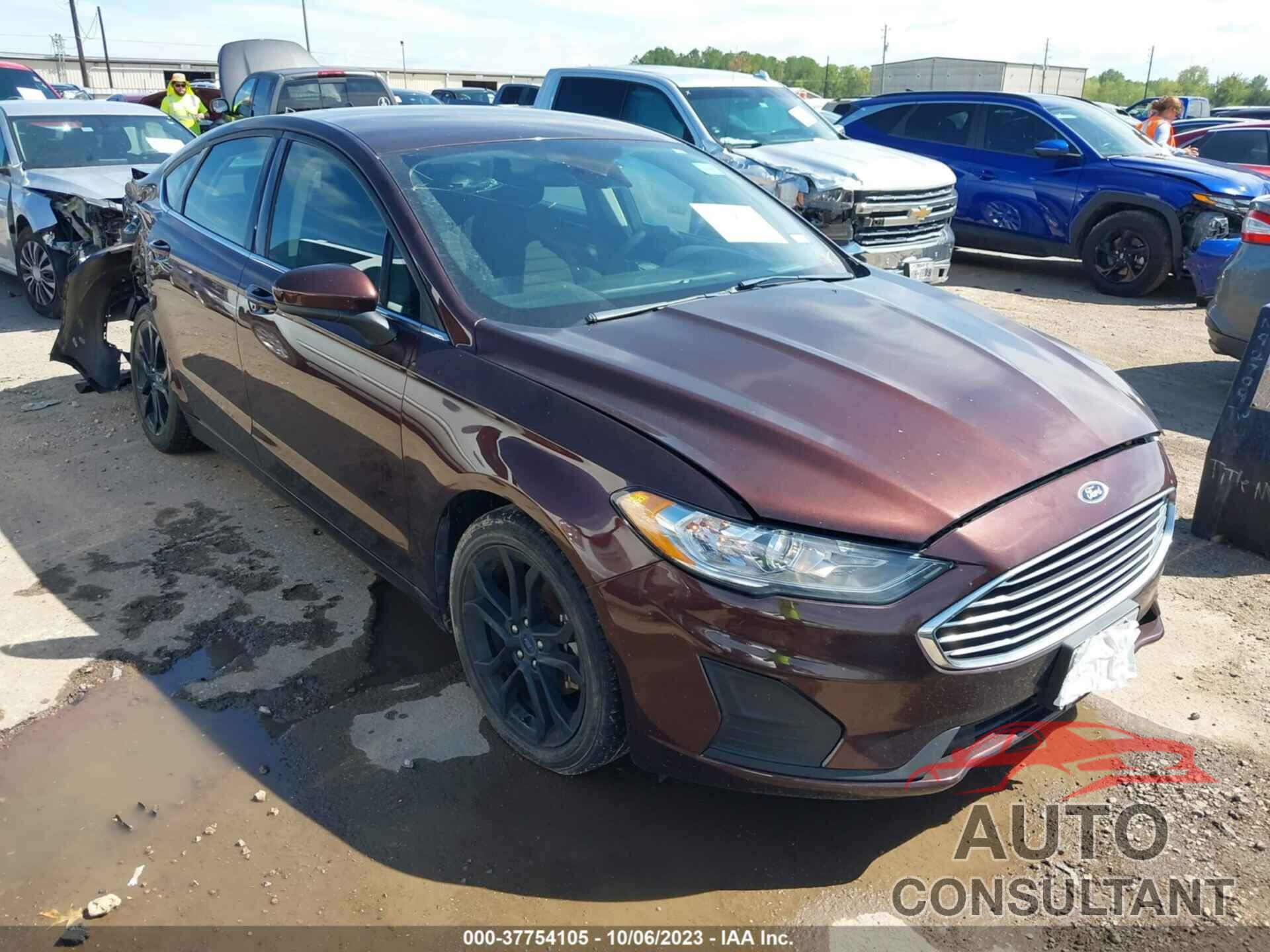 FORD FUSION 2019 - 3FA6P0HDXKR103173