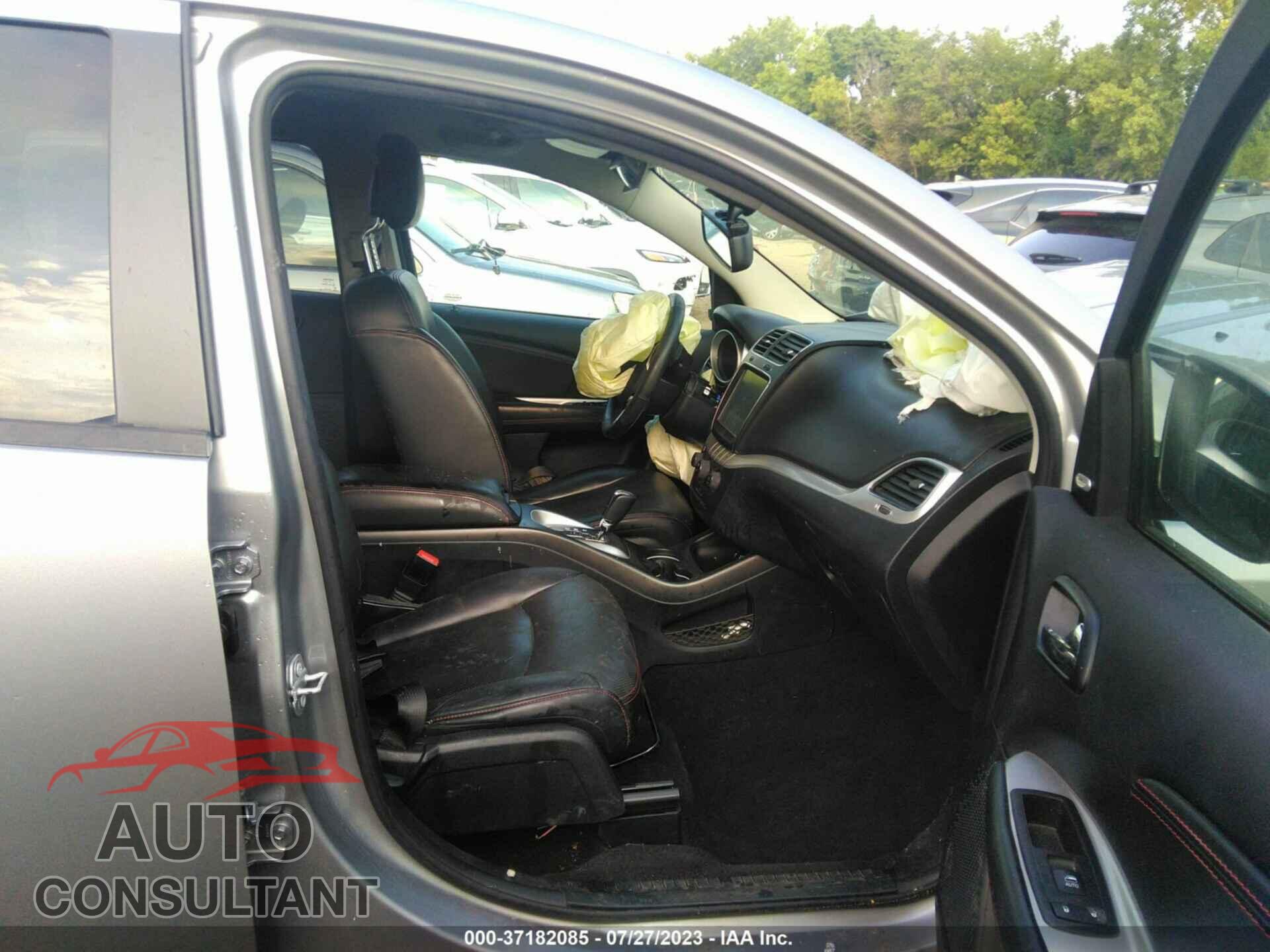 DODGE JOURNEY 2017 - 3C4PDCEG8HT676981
