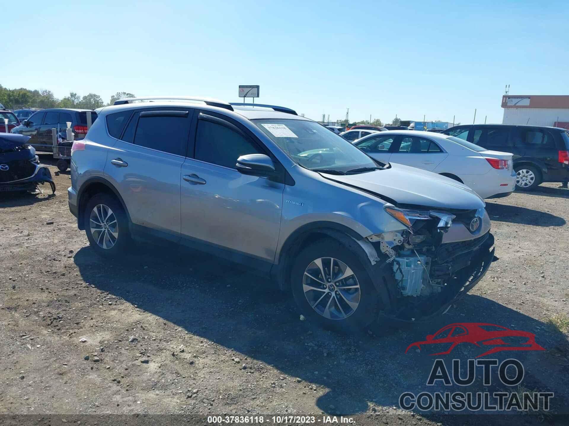 TOYOTA RAV4 HYBRID 2017 - JTMRJREV6HD065579