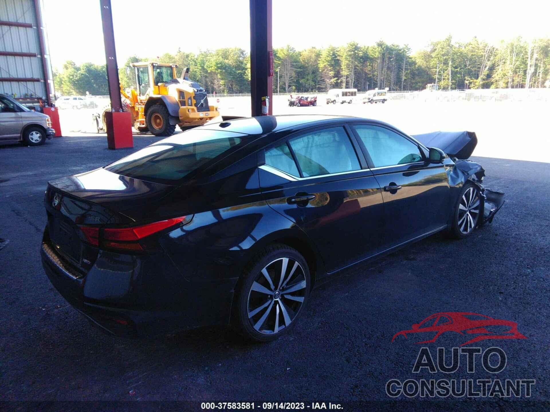 NISSAN ALTIMA 2019 - 1N4BL4CW9KN317326