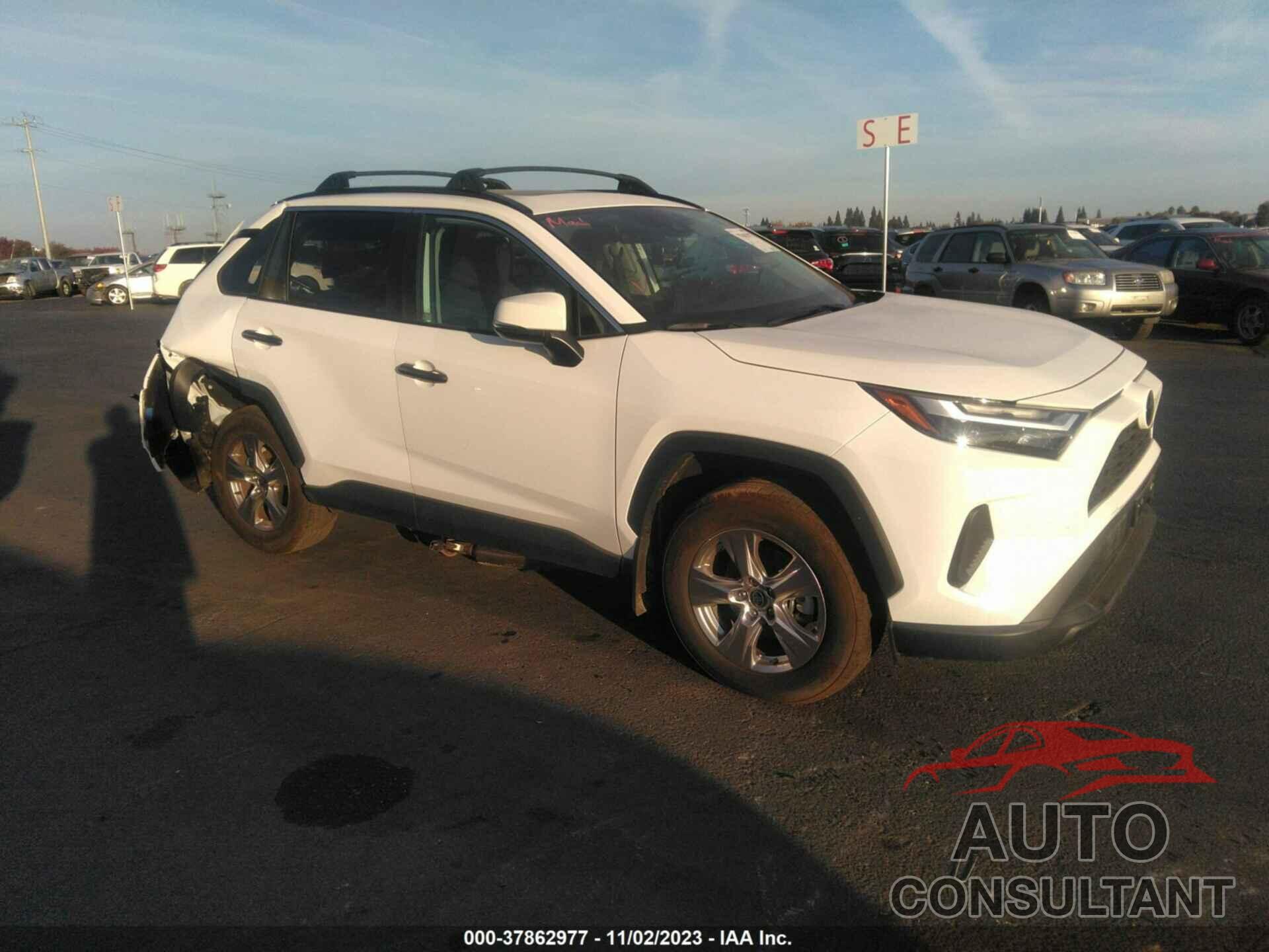 TOYOTA RAV4 2023 - 2T3W1RFV6PC237095