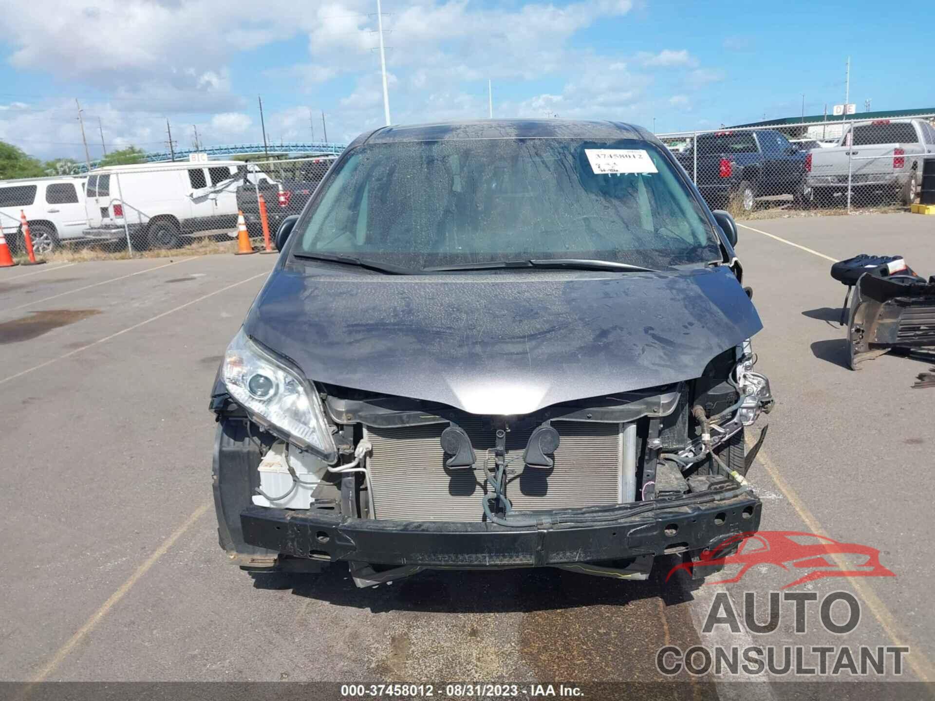 TOYOTA SIENNA 2020 - 5TDZZ3DC0LS055133