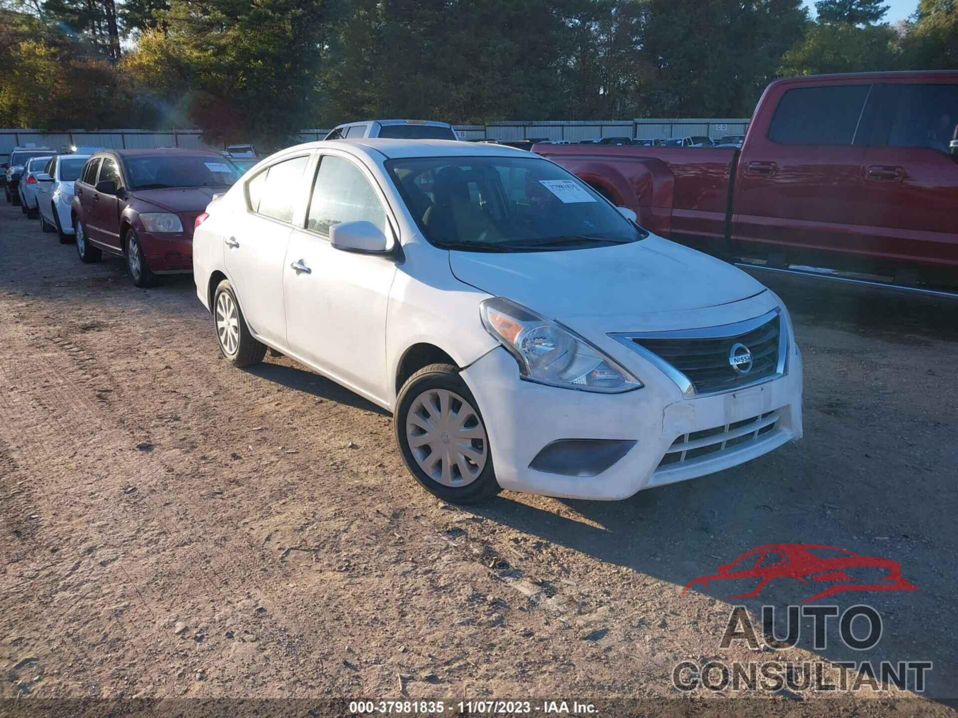 NISSAN VERSA 2016 - 3N1CN7AP8GL826386