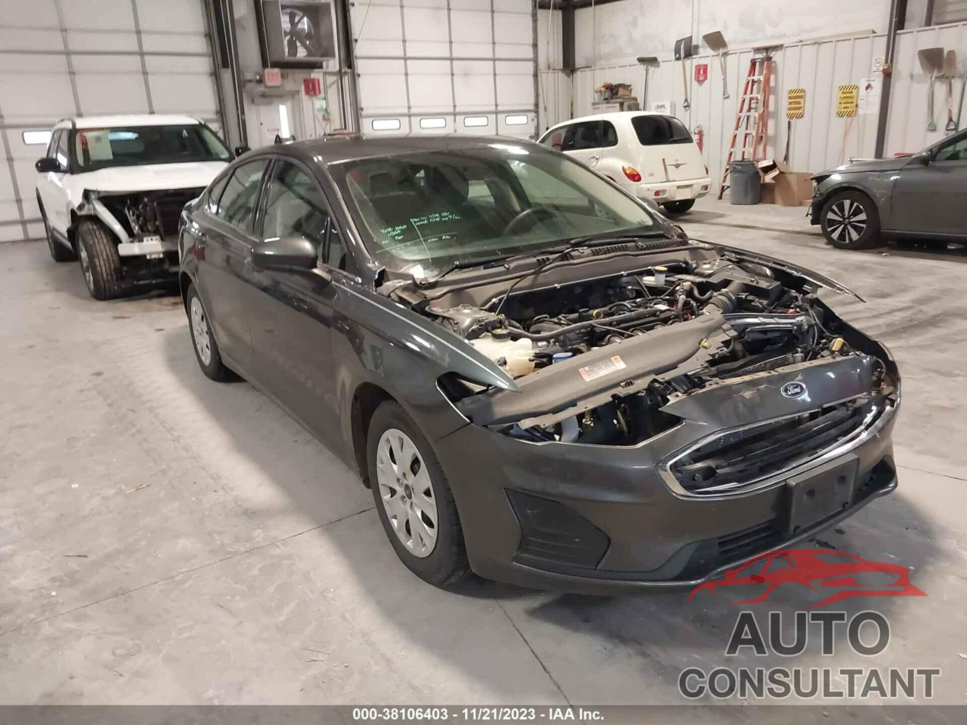 FORD FUSION 2019 - 3FA6P0G78KR133641