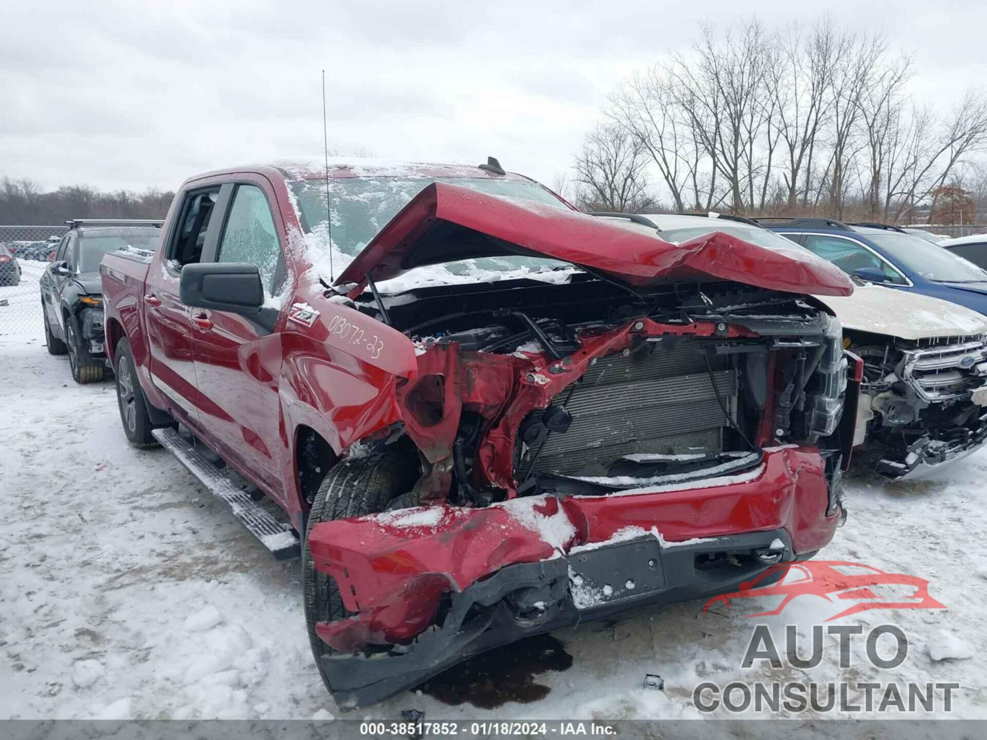 CHEVROLET SILVERADO 1500 2021 - 1GCUYEED2MZ139728