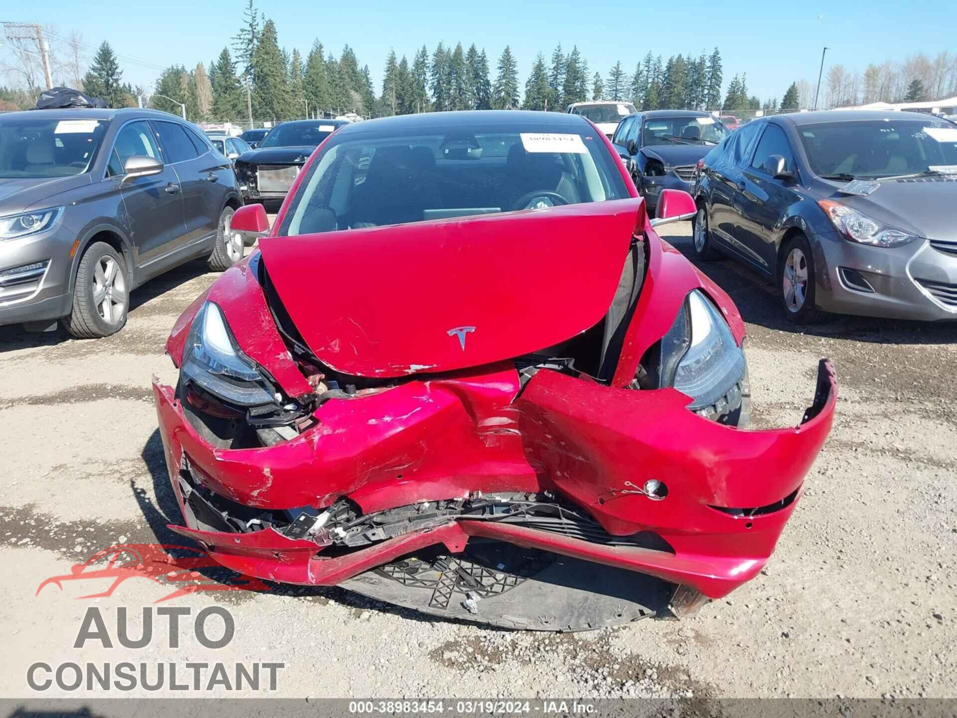 TESLA MODEL 3 2018 - 5YJ3E1EAXJF042961