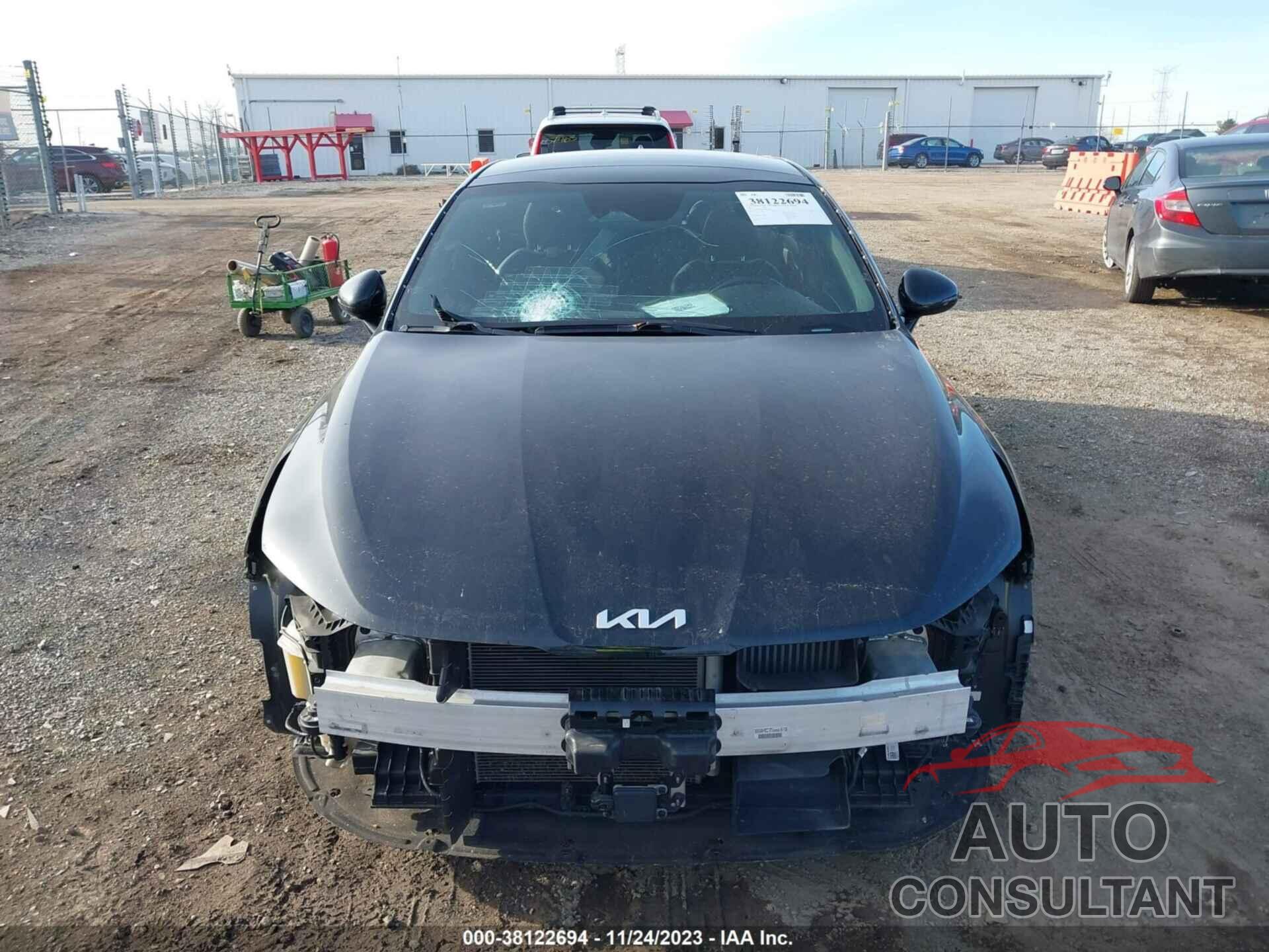 KIA K5 2022 - 5XXG64J26NG093665