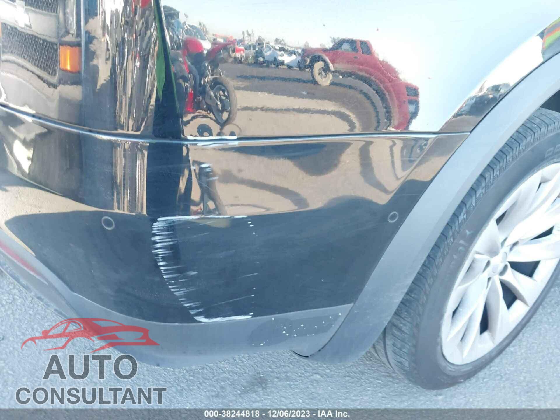 TESLA MODEL X 2016 - 5YJXCBE21GF030924