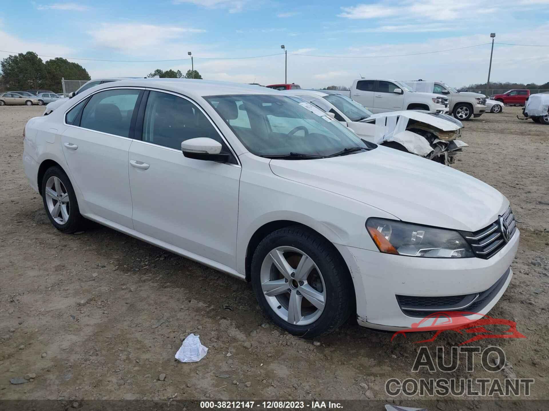 VOLKSWAGEN PASSAT 2015 - 1VWBT7A39FC002190