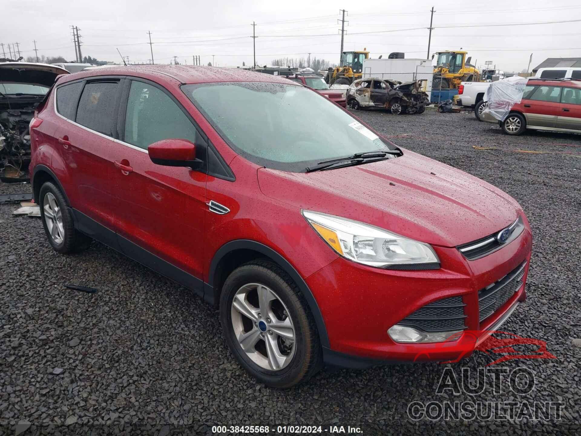 FORD ESCAPE 2016 - 1FMCU9G92GUC14187