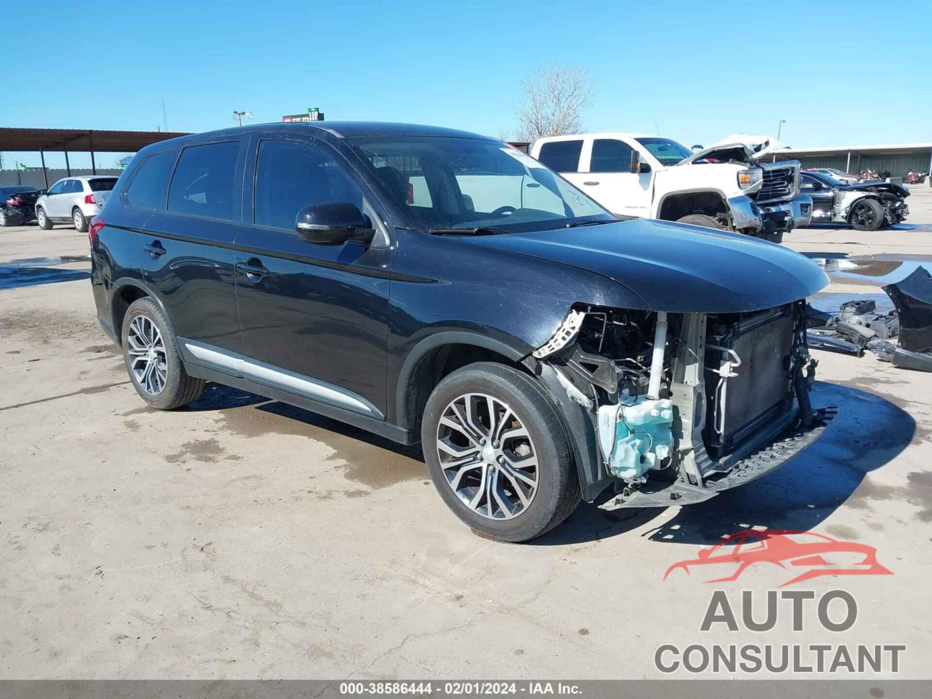 MITSUBISHI OUTLANDER 2018 - JA4AD3A37JZ054504