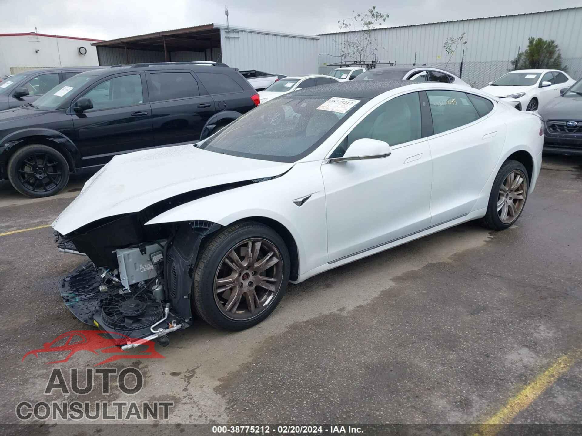 TESLA MODEL S 2020 - 5YJSA1E21LF381840