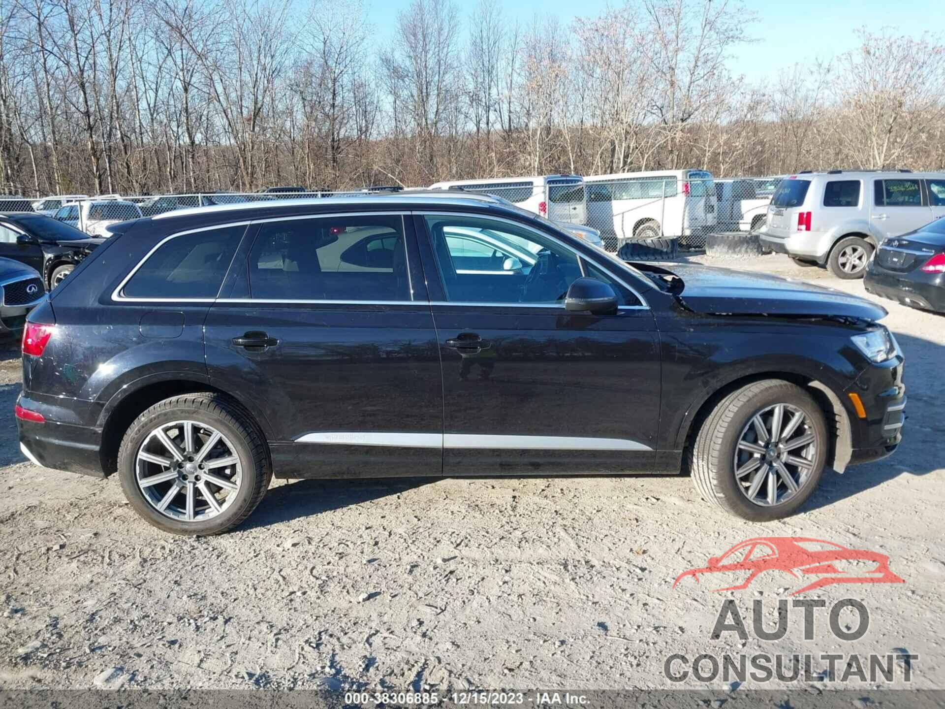 AUDI Q7 2018 - WA1LAAF75JD053656