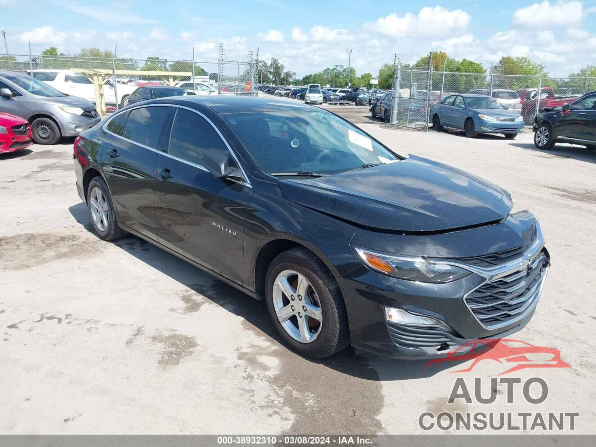 CHEVROLET MALIBU 2019 - 1G1ZB5ST1KF193483