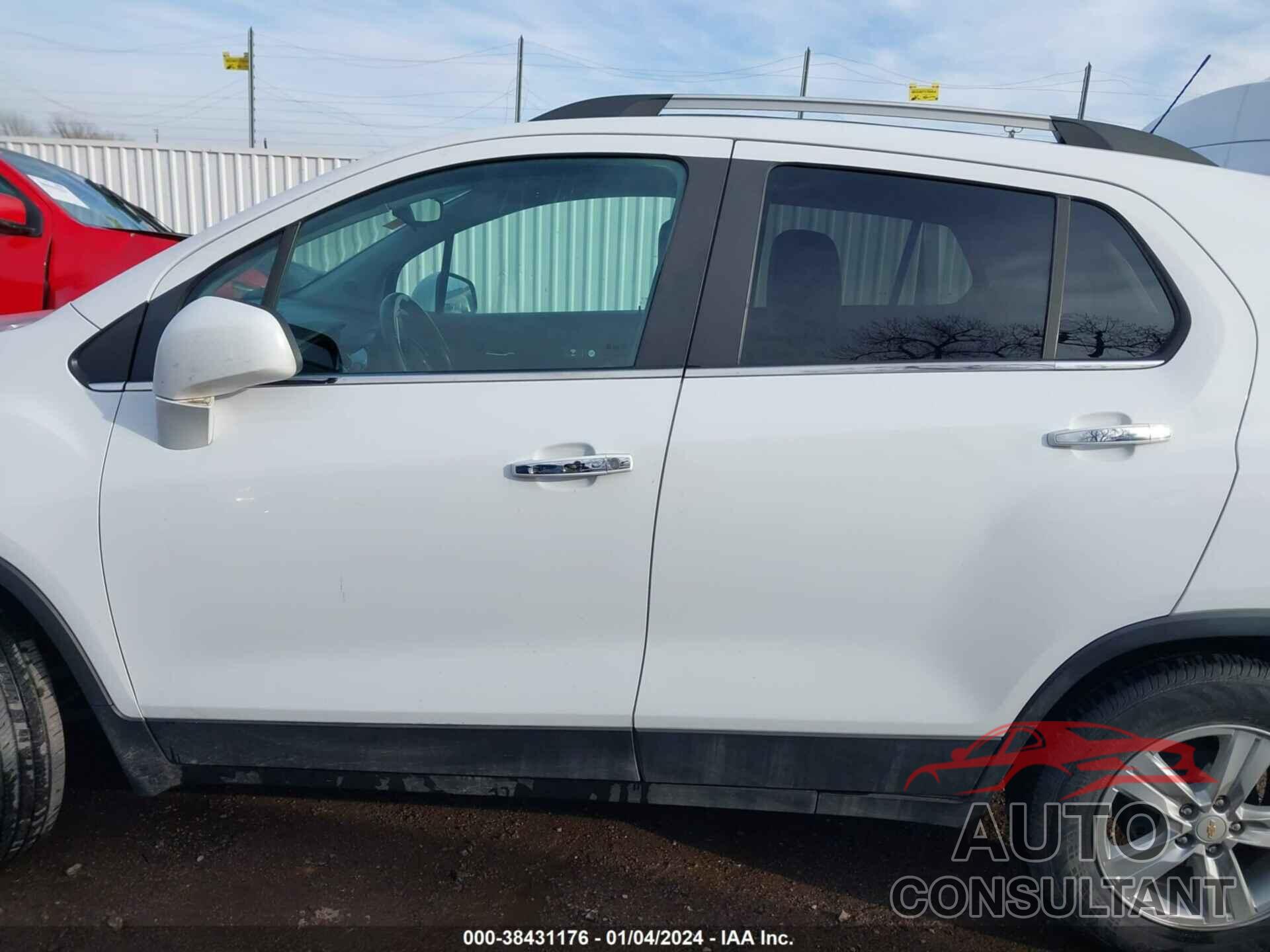 CHEVROLET TRAX 2020 - KL7CJLSB1LB009516