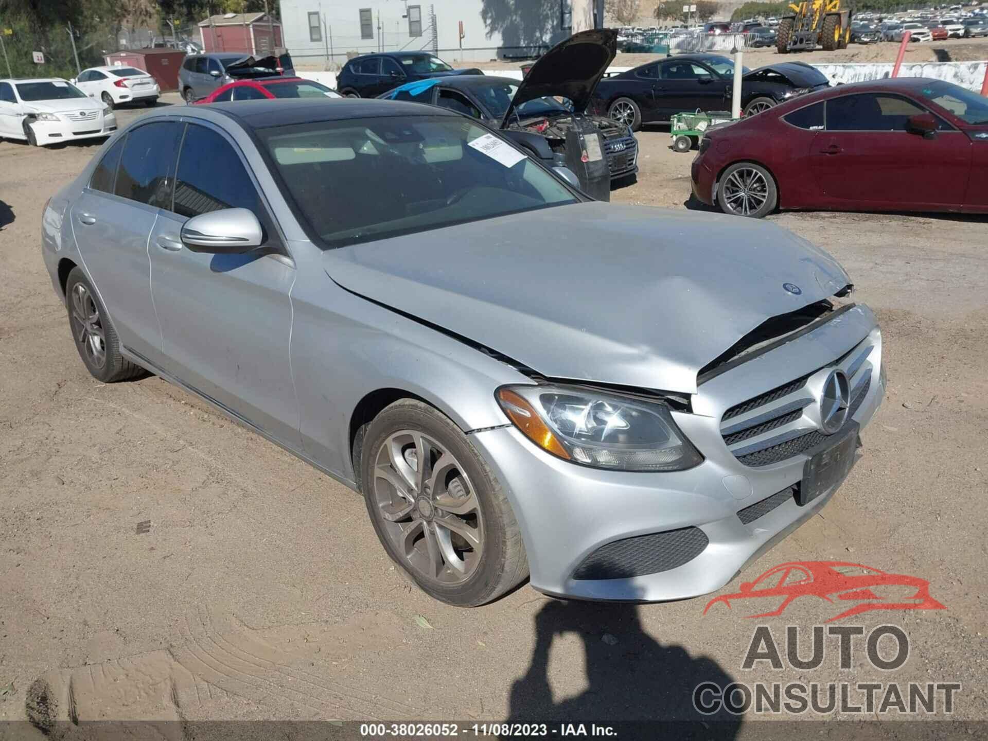 MERCEDES-BENZ C 300 2016 - 55SWF4JB9GU159609