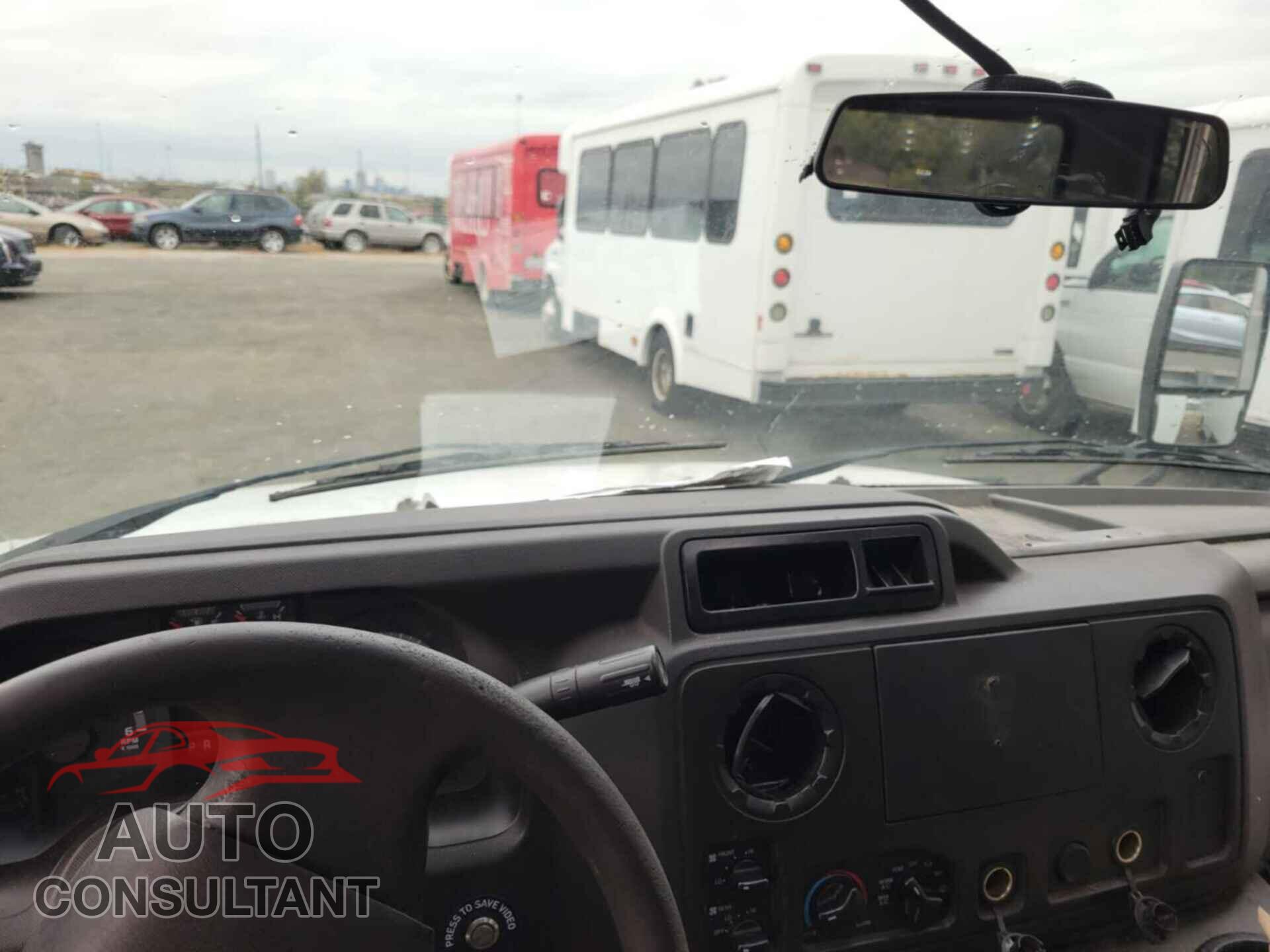 FORD E-450 CUTAWAY 2017 - 1FDFE4FS1HDC32005