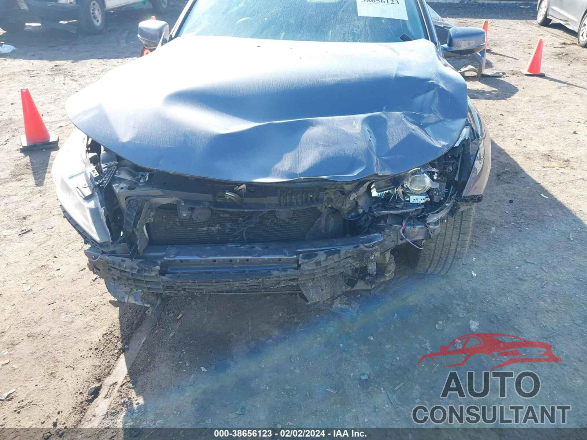 HONDA ACCORD 2016 - 1HGCR3F88GA029530