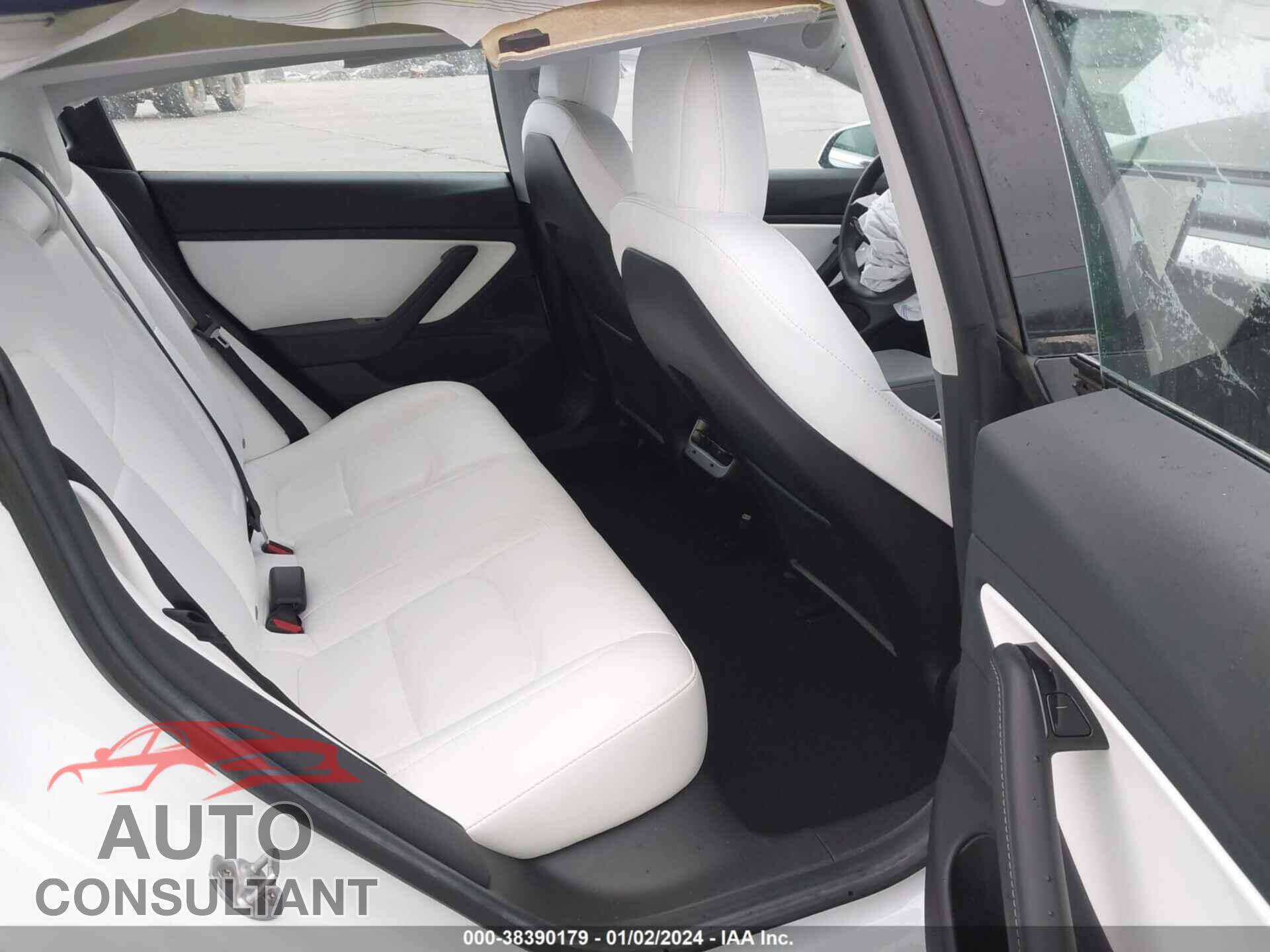 TESLA MODEL 3 2019 - 5YJ3E1EB8KF513242