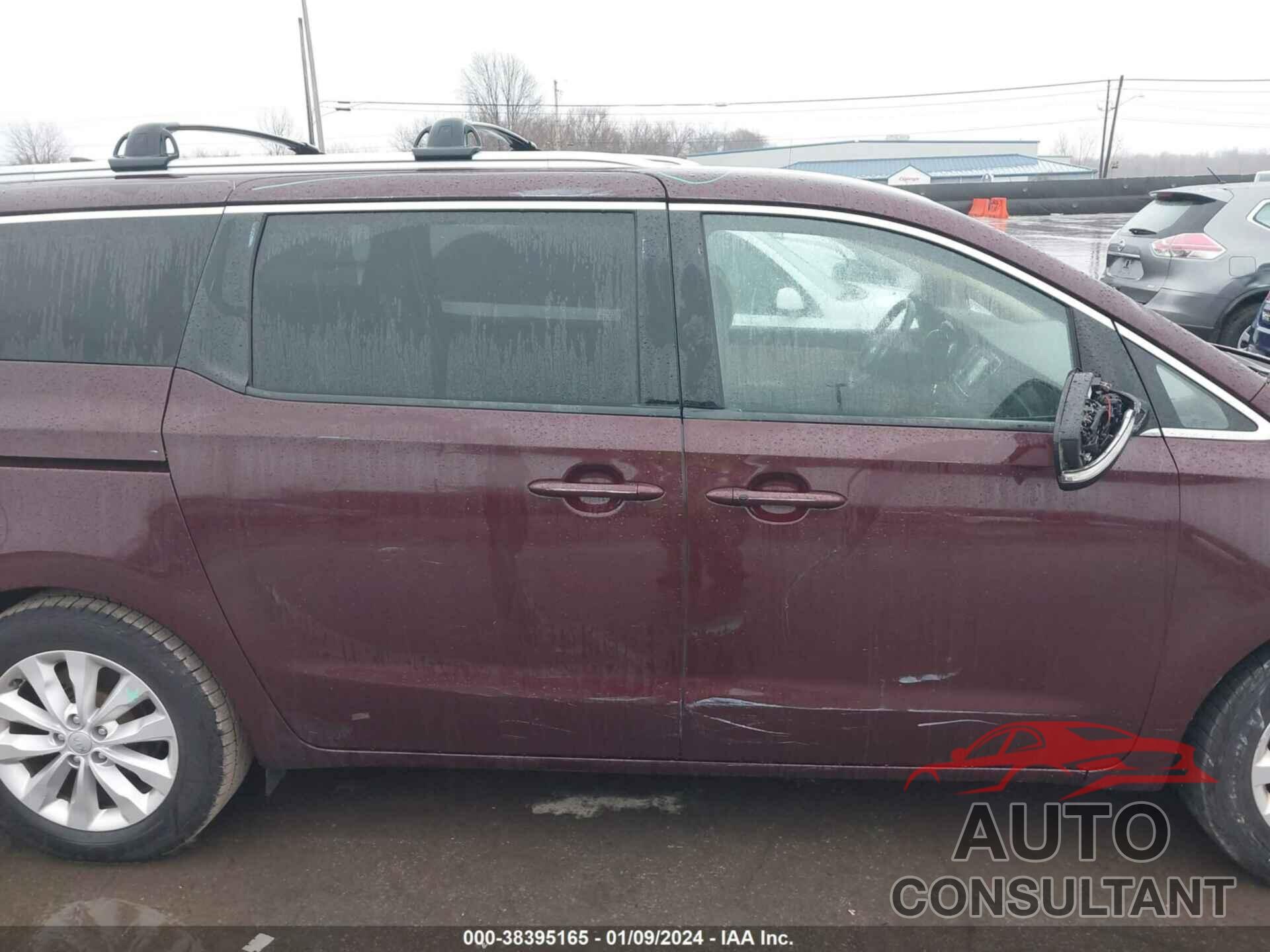 KIA SEDONA 2018 - KNDMC5C18J6397868