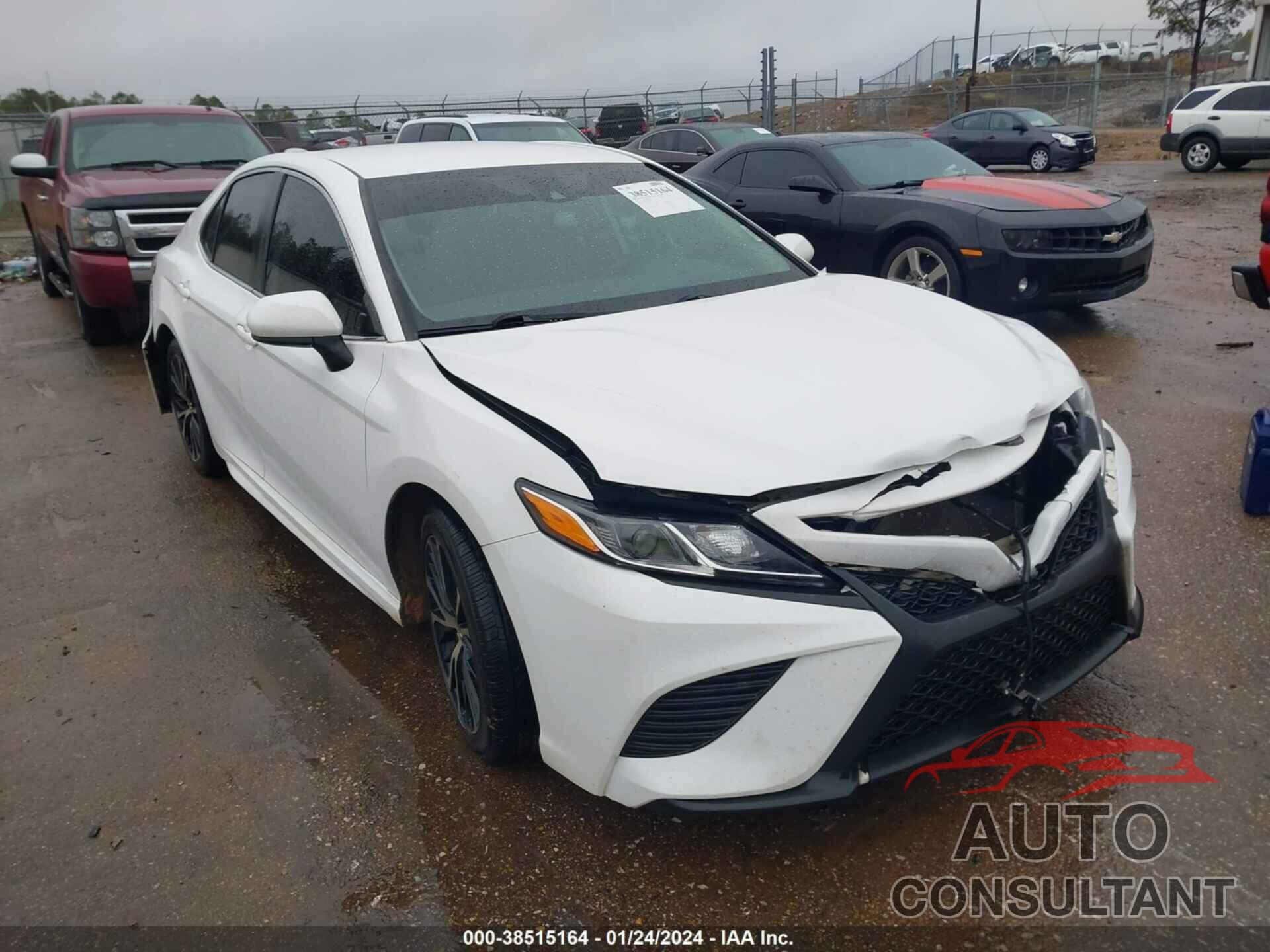 TOYOTA CAMRY 2019 - 4T1B11HK7KU804904