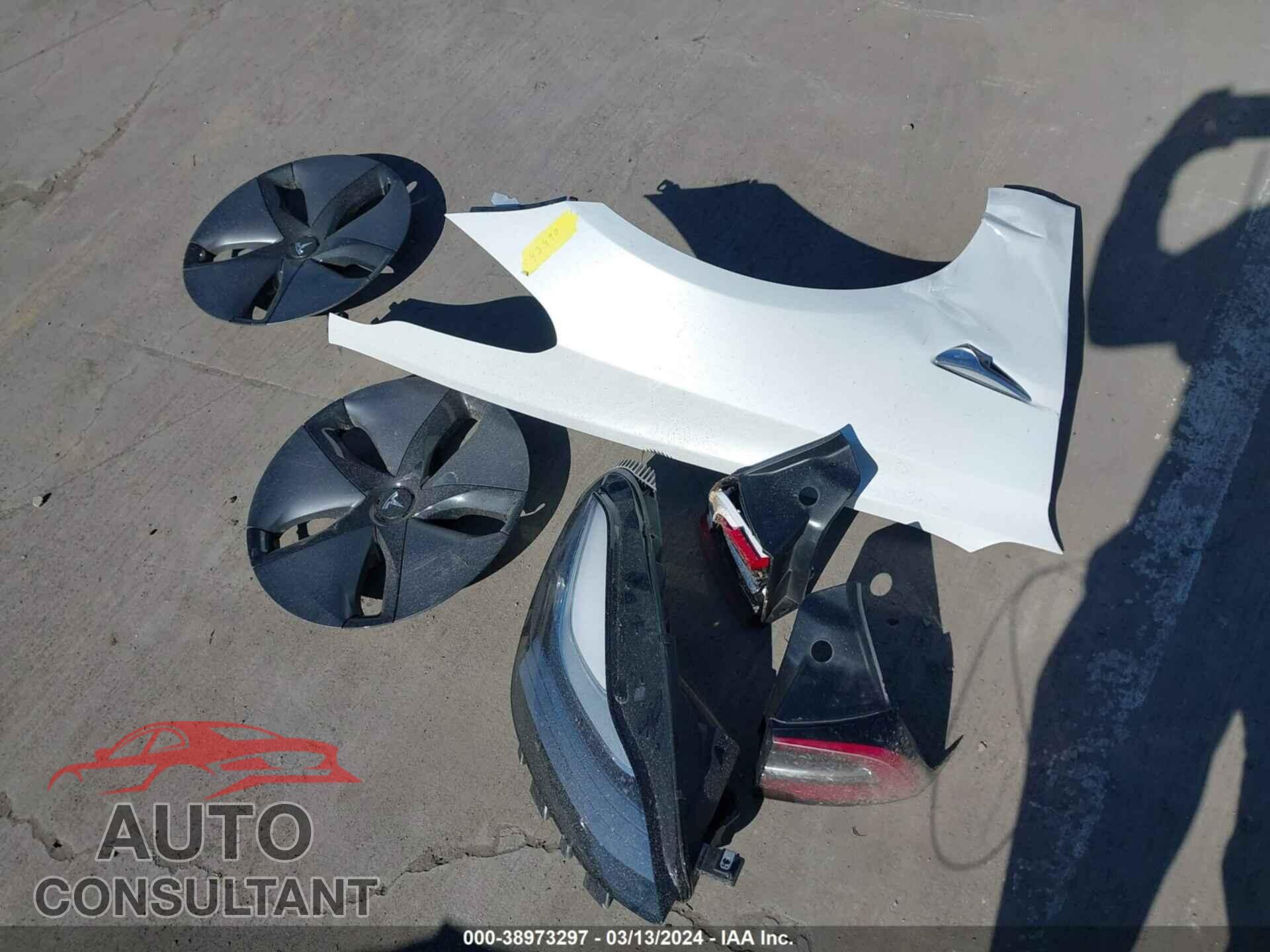TESLA MODEL 3 2019 - 5YJ3E1EA6KF321891