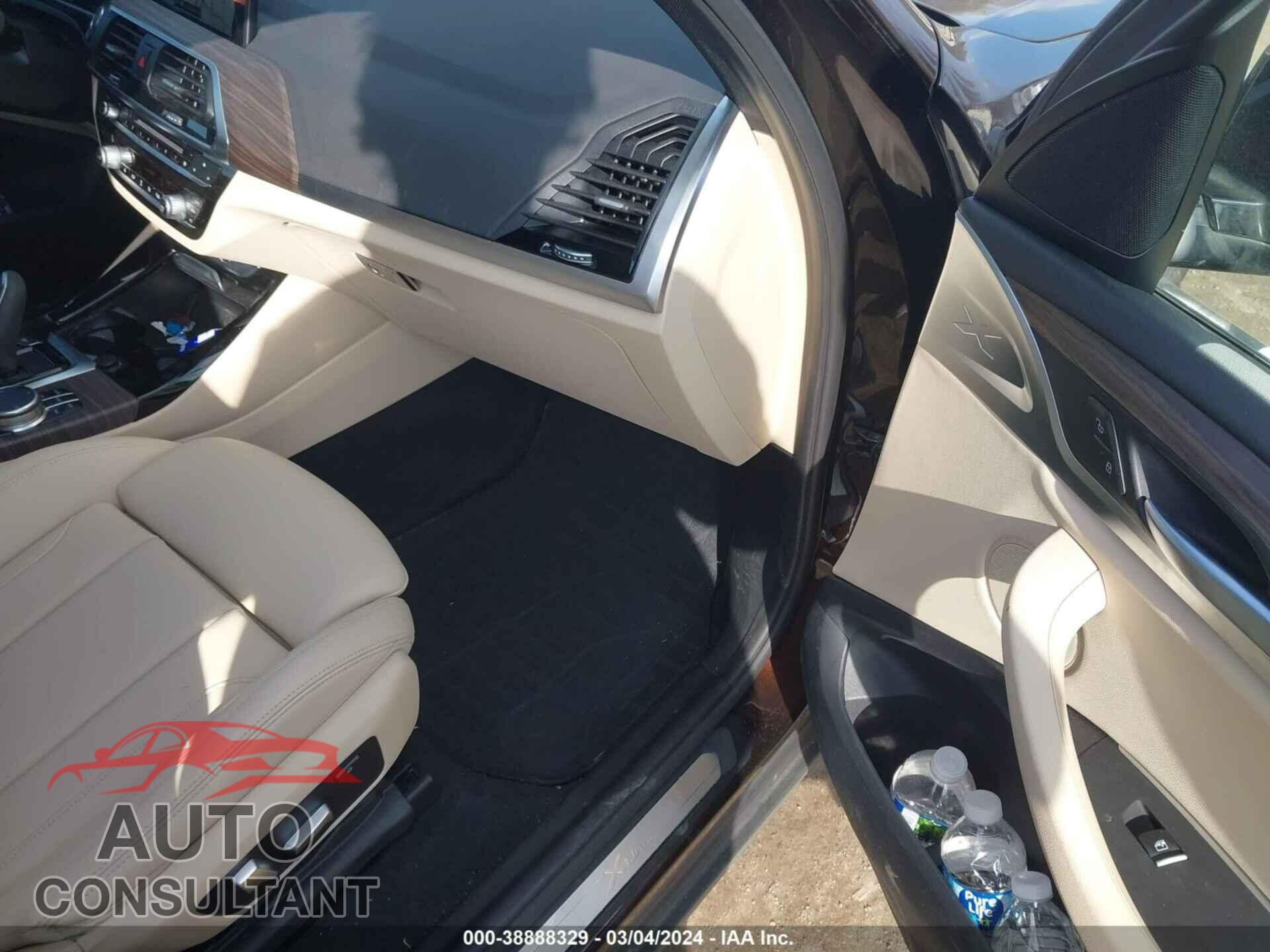 BMW X3 2018 - 5UXTR9C56JLD73561